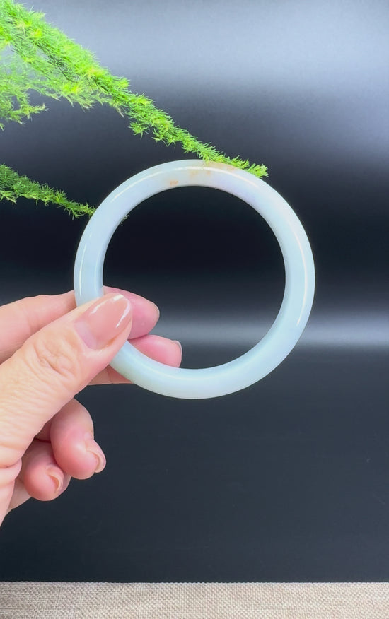 Load and play video in Gallery viewer, Genuine Burmese Lavender Green Jade Jadeite Bangle Bracelet ( 57.4mm )

