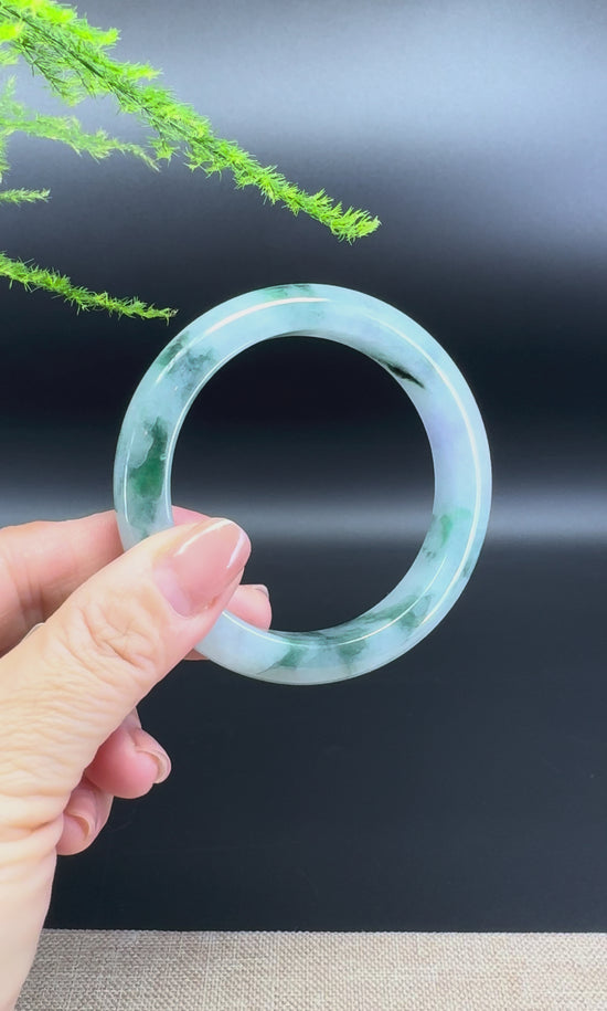 Load and play video in Gallery viewer, Genuine Burmese Blue Green Jade Jadeite Bangle Bracelet ( 57.6mm )
