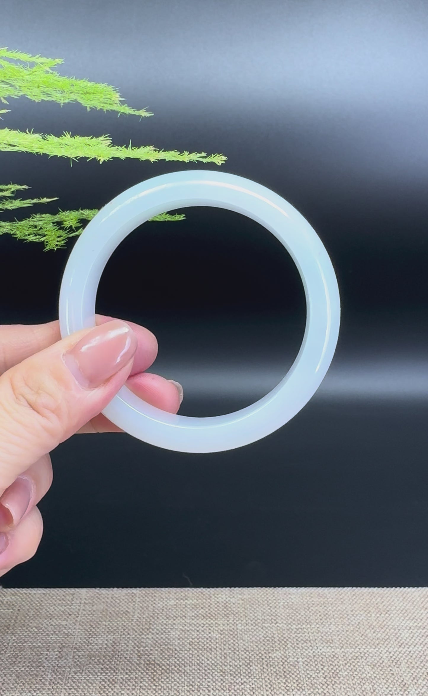 Load and play video in Gallery viewer, Genuine Burmese Ice Green Jade Jadeite Bangle Bracelet (54.4mm)
