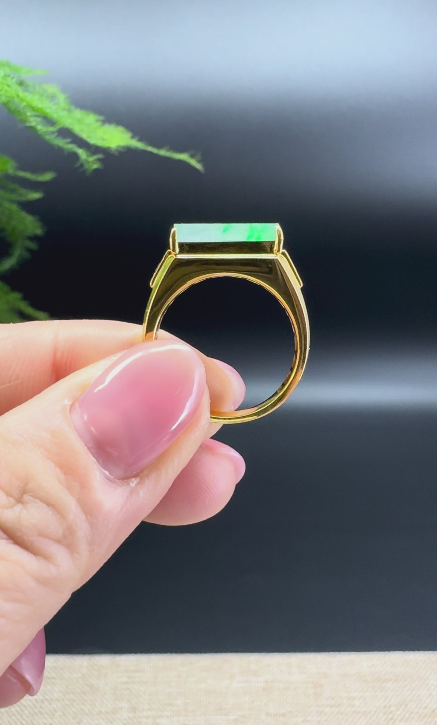 RealJade® 18K Yellow Gold Icy Green Jadeite Jade Classic Ring With Diamonds