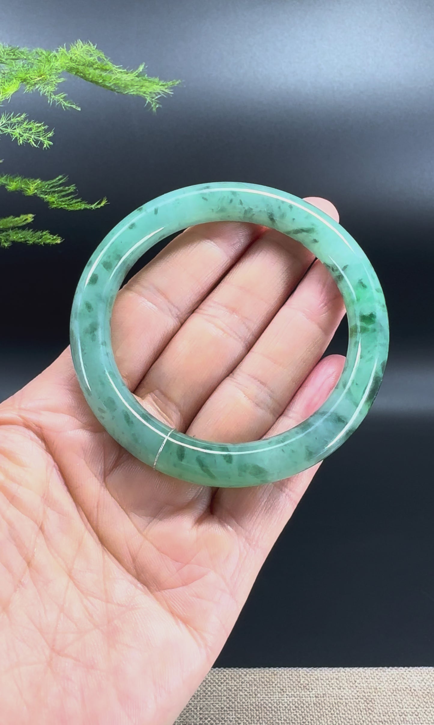 Load and play video in Gallery viewer, Genuine Burmese Oil Green Jade Jadeite Bangle Bracelet ( 55.8mm )
