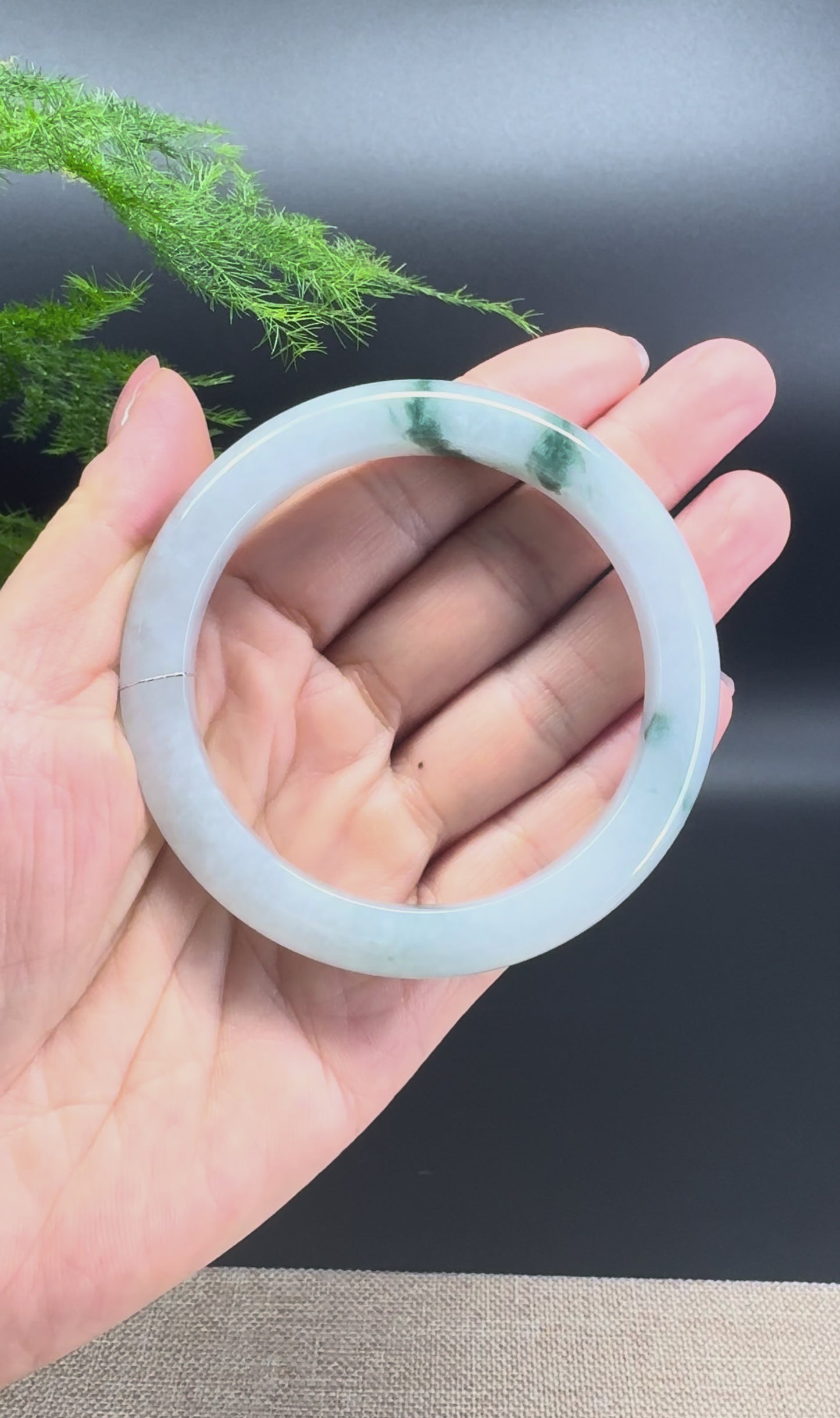 Load and play video in Gallery viewer, Genuine Burmese Icy Green Jade Jadeite Bangle Bracelet (57.7mm)
