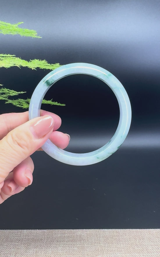 Load and play video in Gallery viewer, Genuine Burmese Lavender  Blue Jade Jadeite Bangle Bracelet ( 59.8mm )
