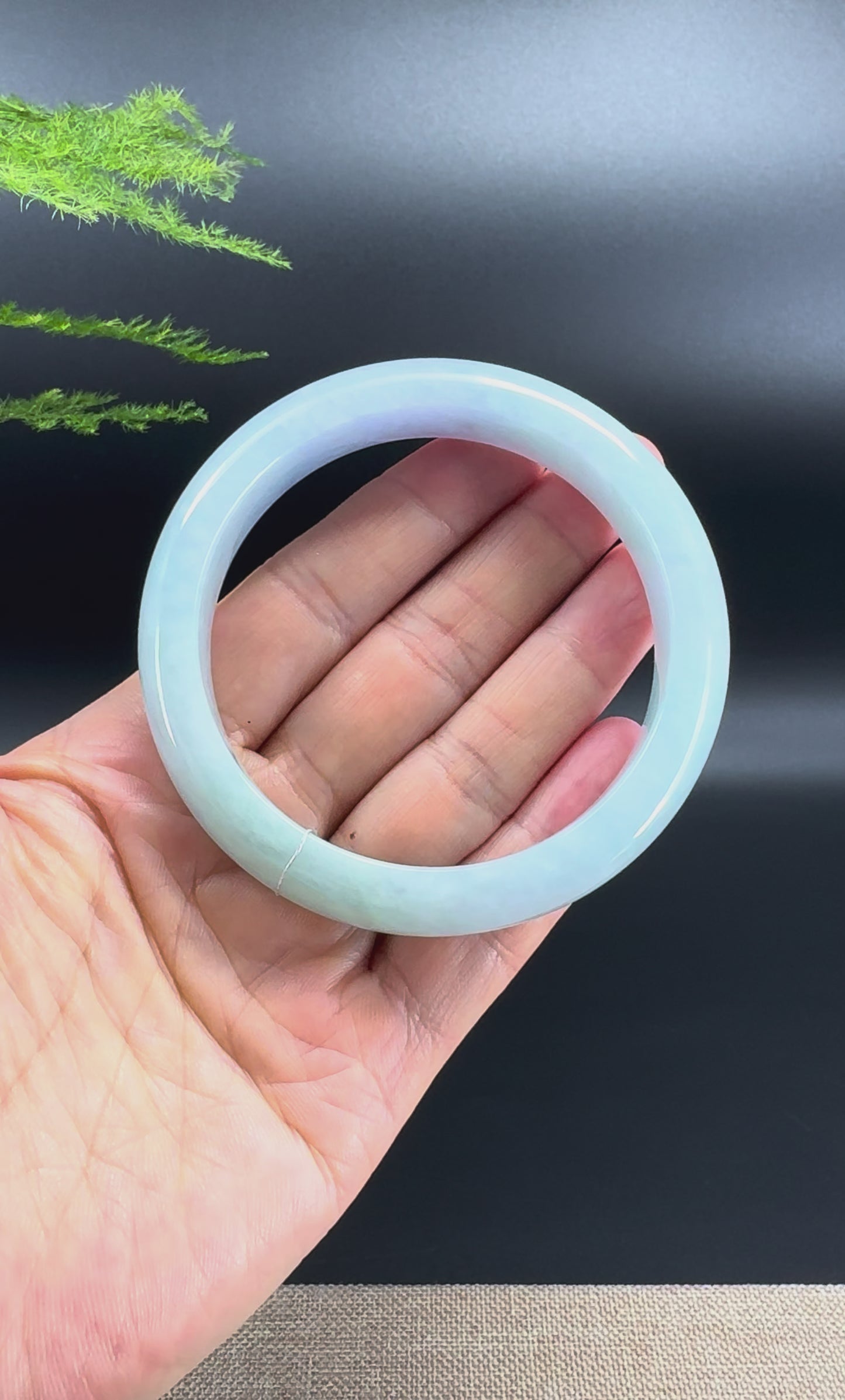 Load and play video in Gallery viewer, Genuine Burmese Lavender Green Jade Jadeite Bangle Bracelet ( 61.4mm )
