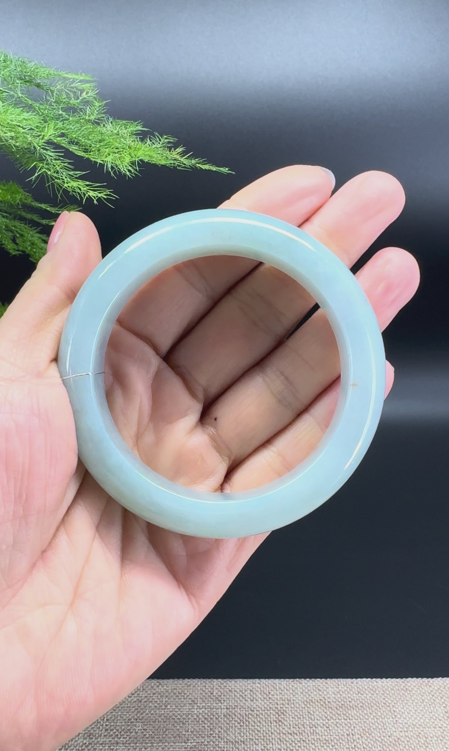 Load and play video in Gallery viewer, Genuine Burmese Icy Green Jade Jadeite Bangle Bracelet ( 55.3mm )
