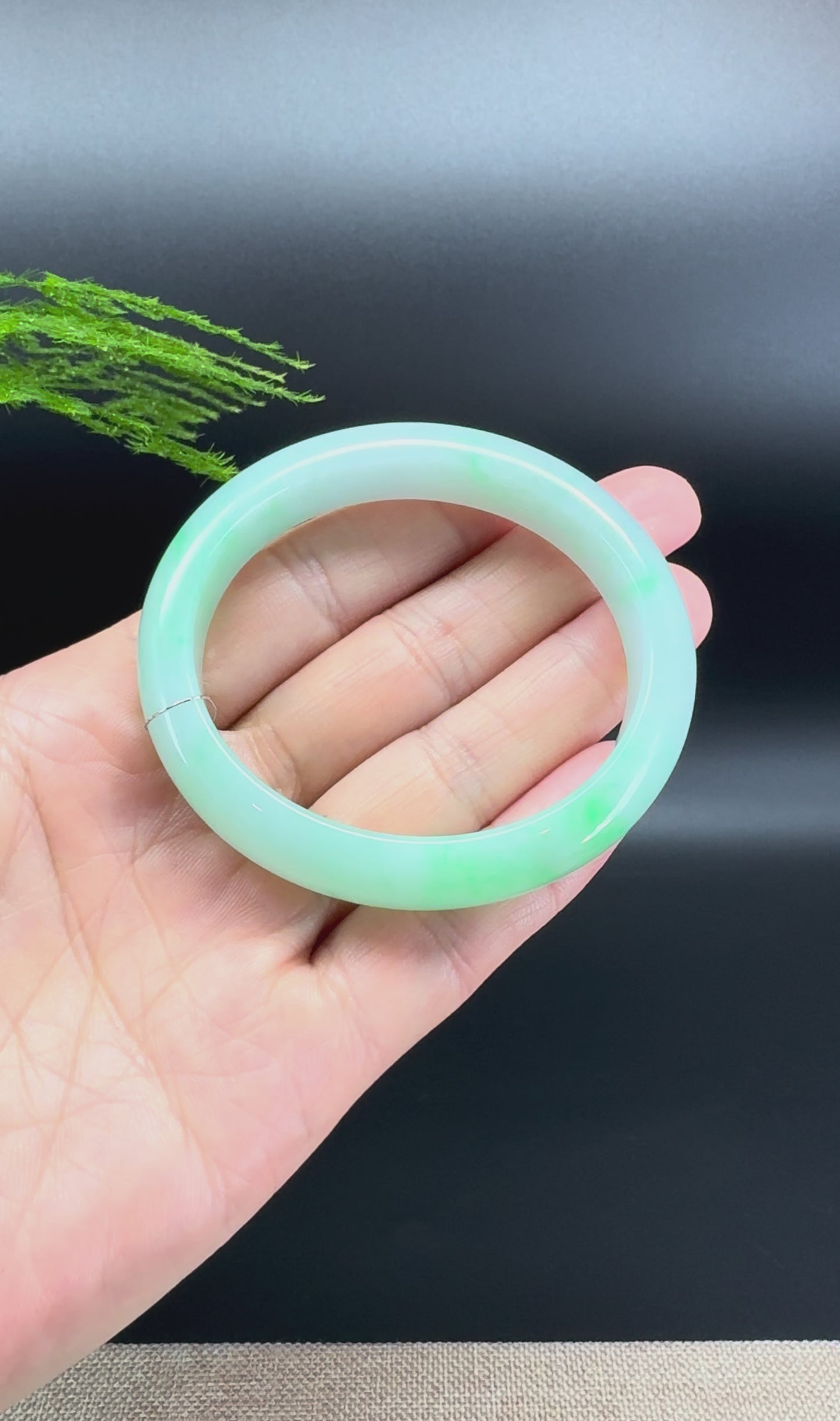Load and play video in Gallery viewer, Genuine Burmese W/Green Jadeite Jade Bangle Bracelet ( 54.3*48.3mm )

