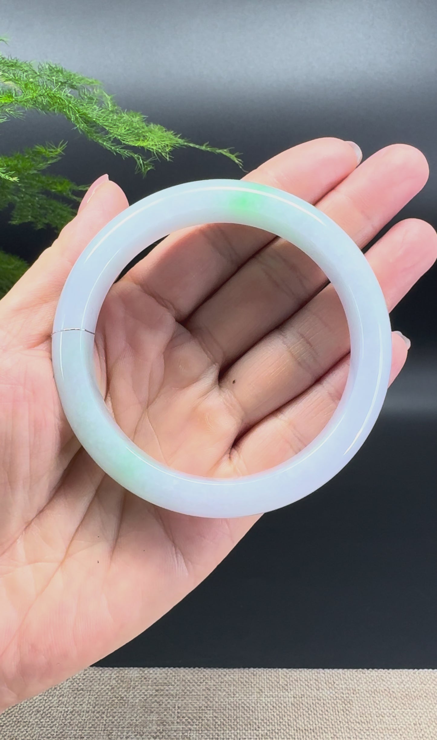 Load and play video in Gallery viewer, Genuine Burmese Icy Green Jadeite Jade Bangle Bracelet ( 59.8mm )
