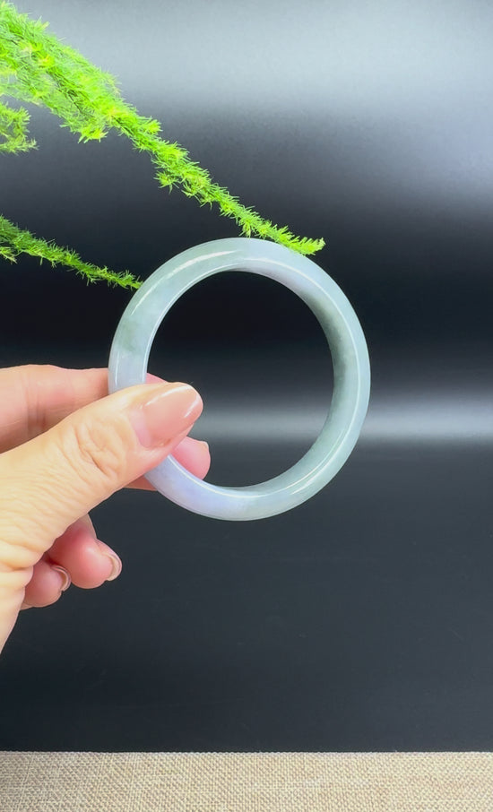 Load and play video in Gallery viewer, Genuine Burmese Lavender Green Jade Jadeite Bangle Bracelet ( 57.4mm )
