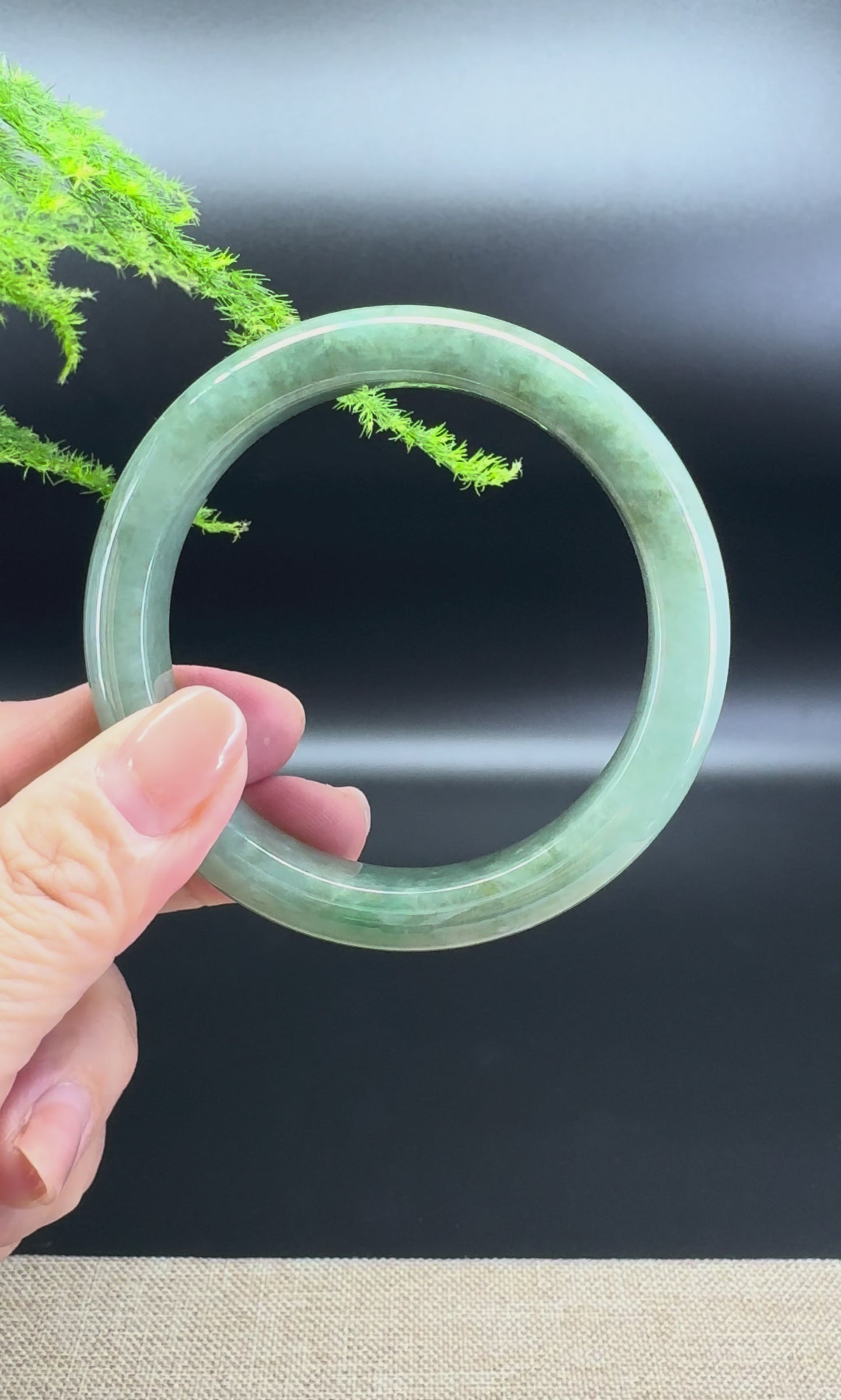 Load and play video in Gallery viewer, Genuine Burmese Oil Green Jade Jadeite Bangle Bracelet ( 58.2mm )
