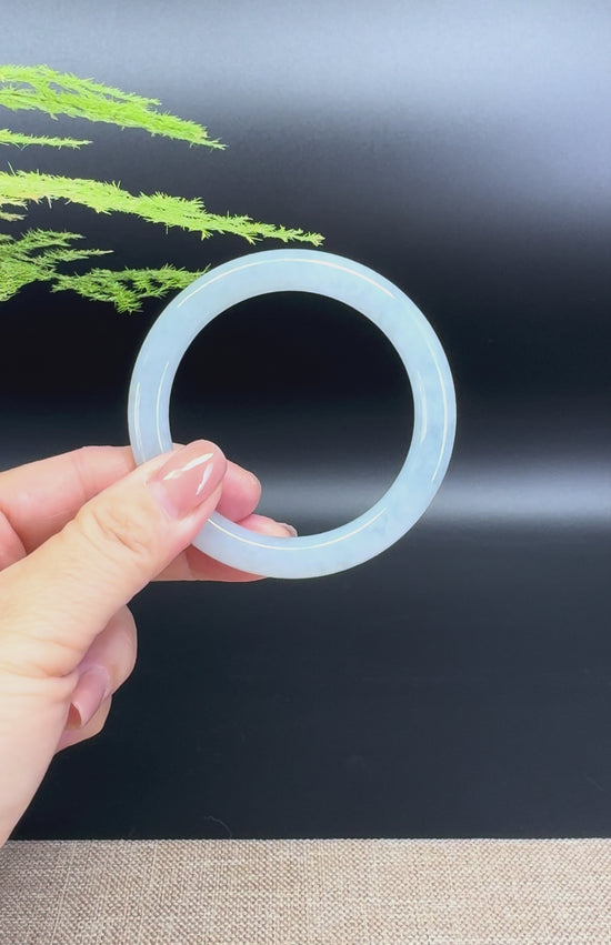 Load and play video in Gallery viewer, Genuine Burmese Icy Green Jade Jadeite Bangle Bracelet (54.1mm)
