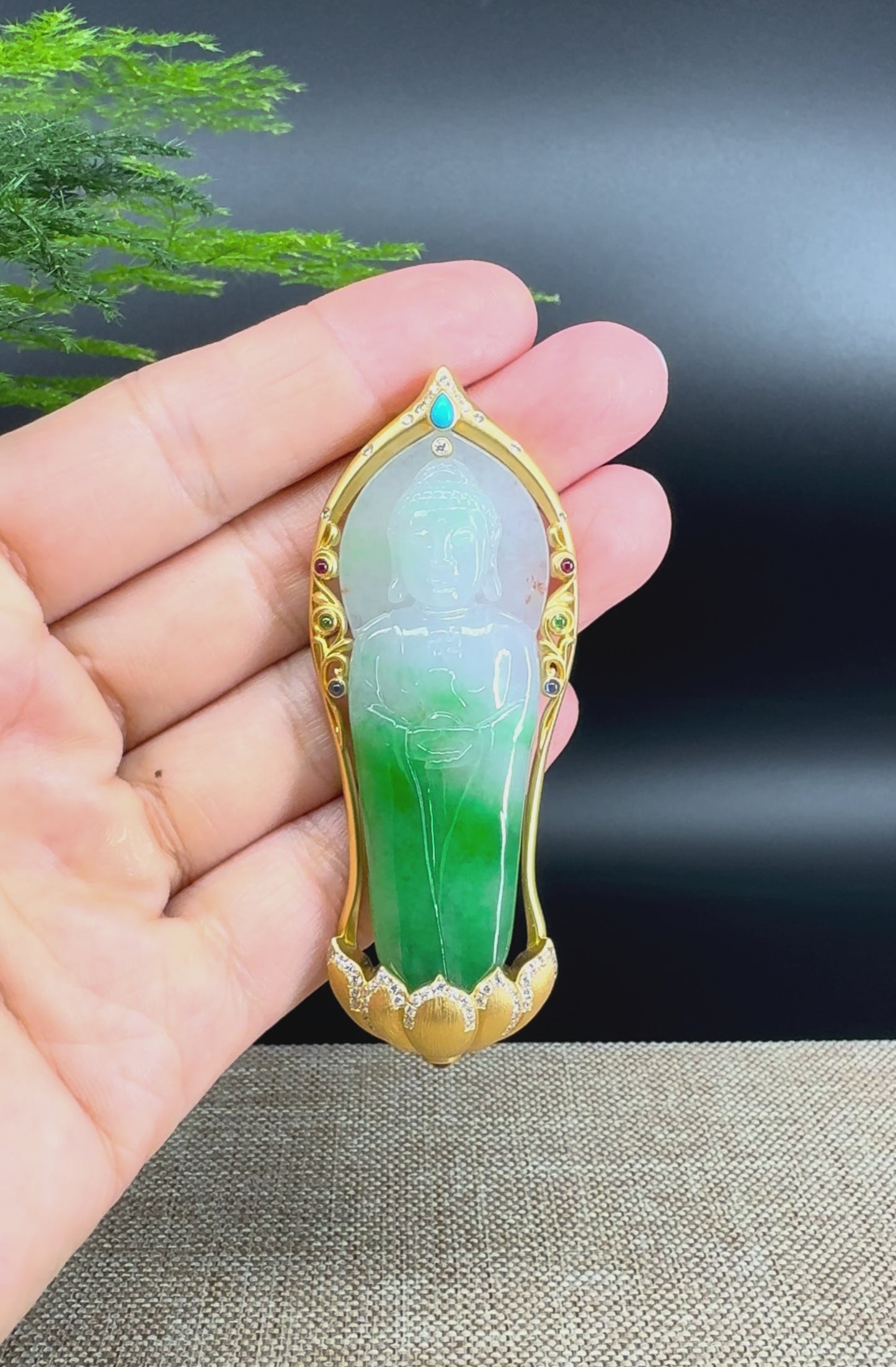 Load and play video in Gallery viewer, High-end 18K Yellow Gold Burmese White Green Jadeite Jade Guanyin Pendant with Diamond
