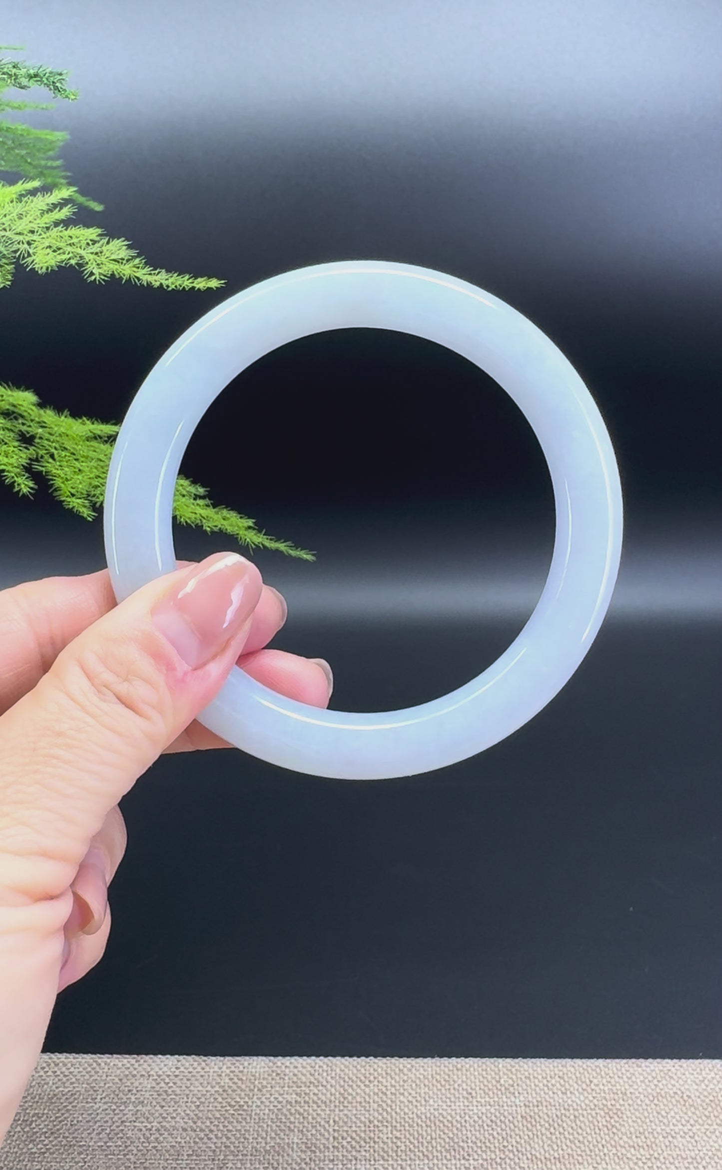 Load and play video in Gallery viewer, Genuine Burmese Lavender Green Jade Jadeite Bangle Bracelet ( 61.4mm )
