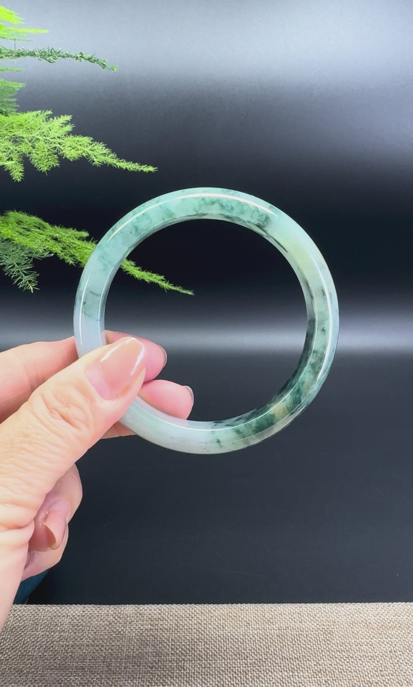 Load and play video in Gallery viewer, Genuine Burmese Oil Green Jade Jadeite Bangle Bracelet (60.1mm)
