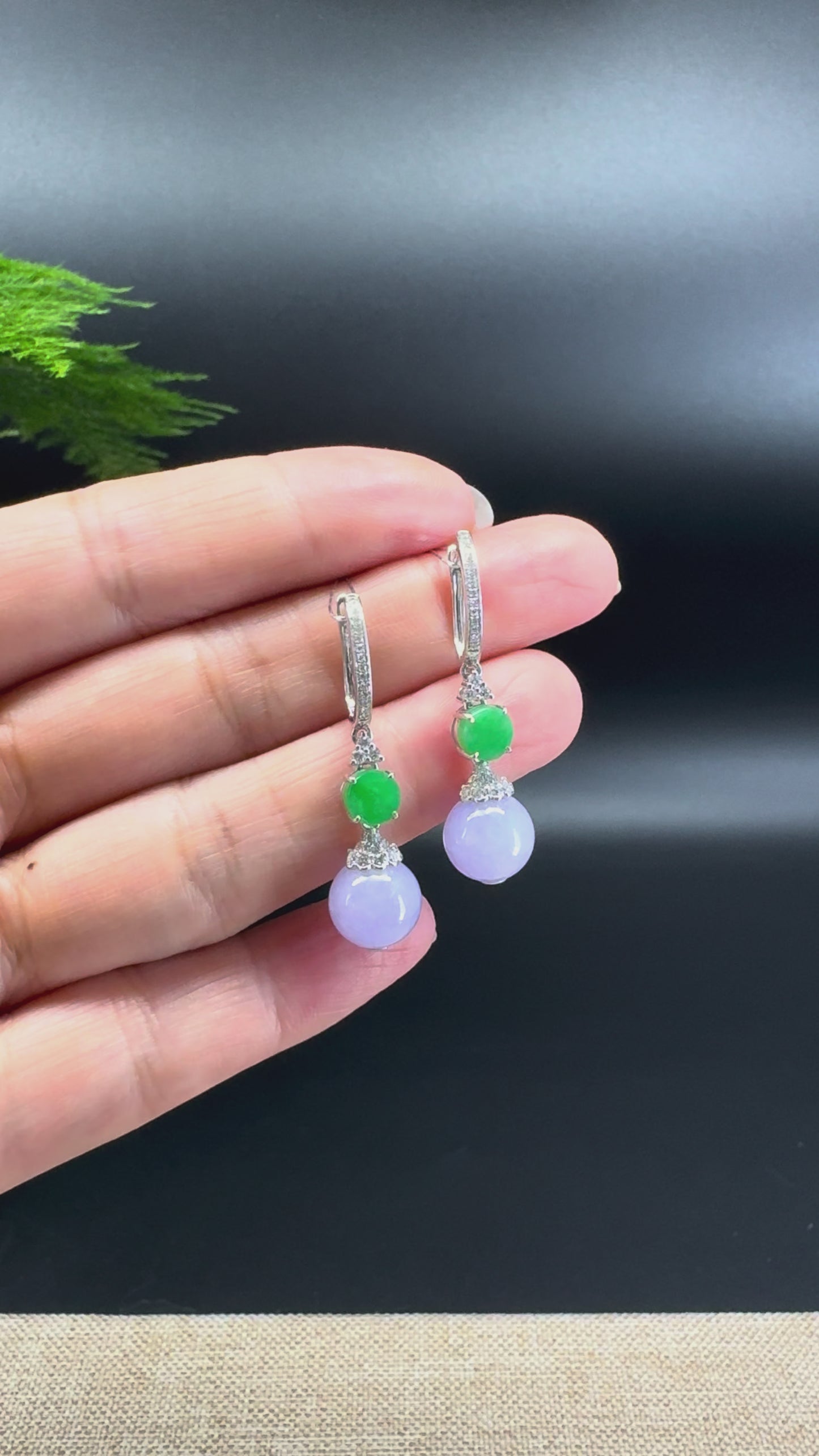 18k White Gold Genuine Lavender Bead Jadeite Jade Diamonds Earrings