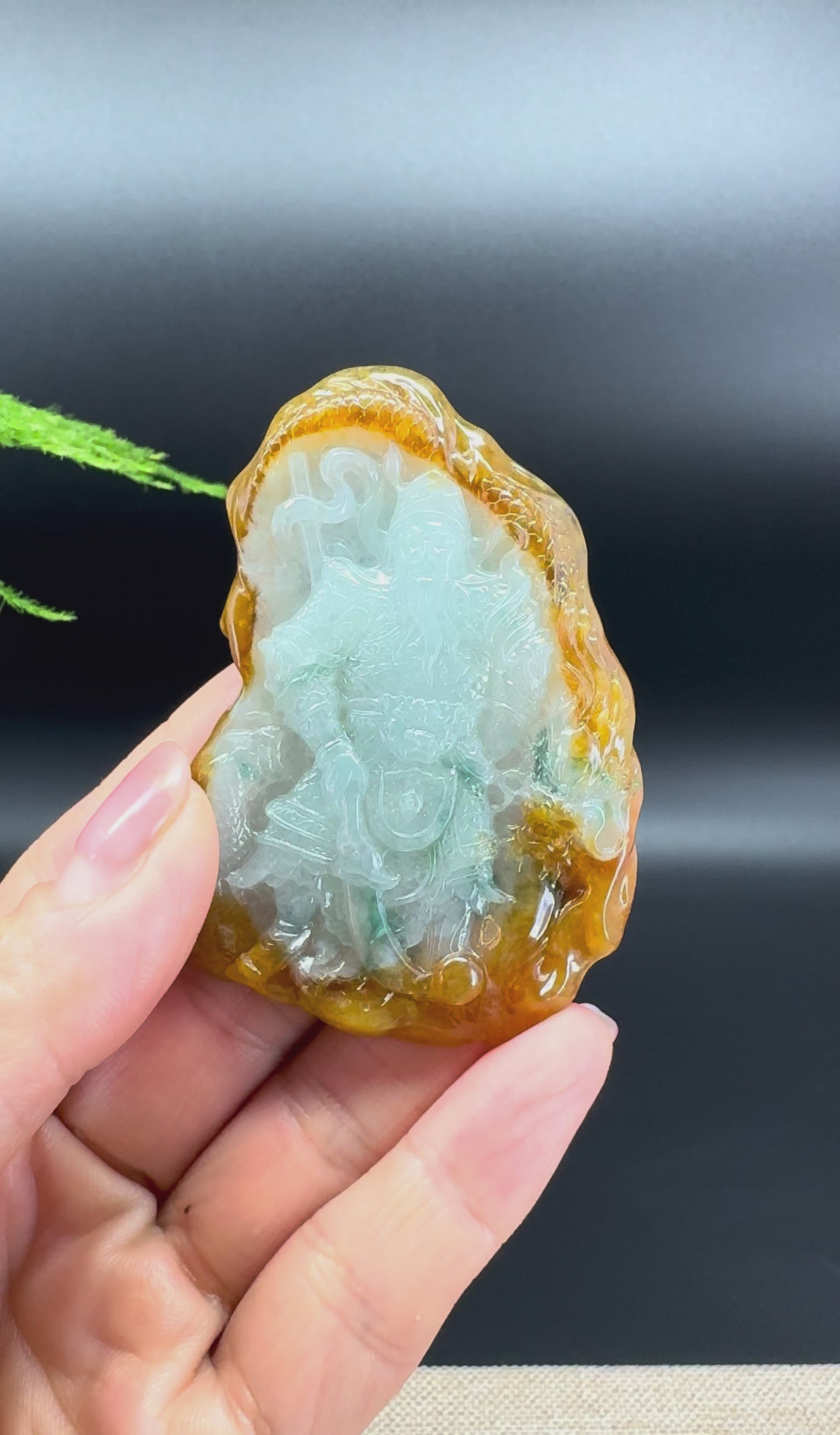 Load and play video in Gallery viewer, RealJade® Co. Genuine Yellow Green Jadeite Jade Guan Gong Pendant Necklace
