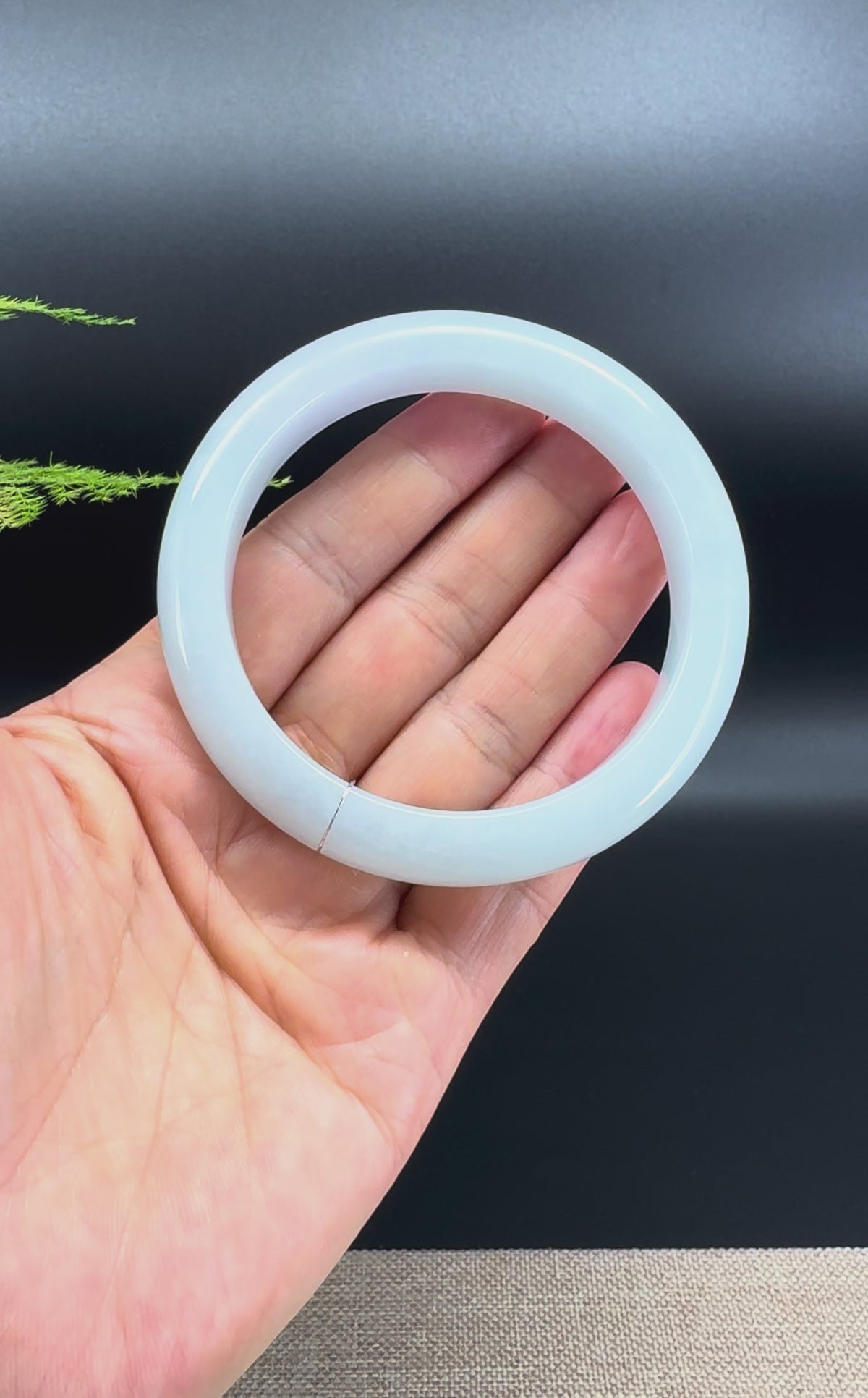 Genuine Burmese Lavender Green Jade Jadeite Bangle Bracelet ( 59.3mm )