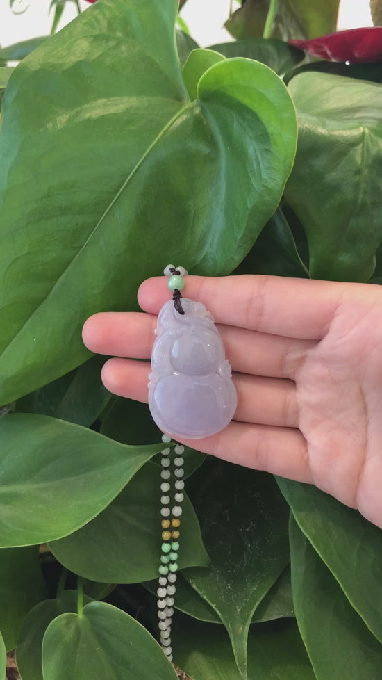 Load and play video in Gallery viewer, Genuine Ice Light Lavender Jadeite Jade &amp;quot;Good Luck HuLu with Dragon Accent&amp;quot; Pendant Necklace With Real Jadeite Beads Necklace
