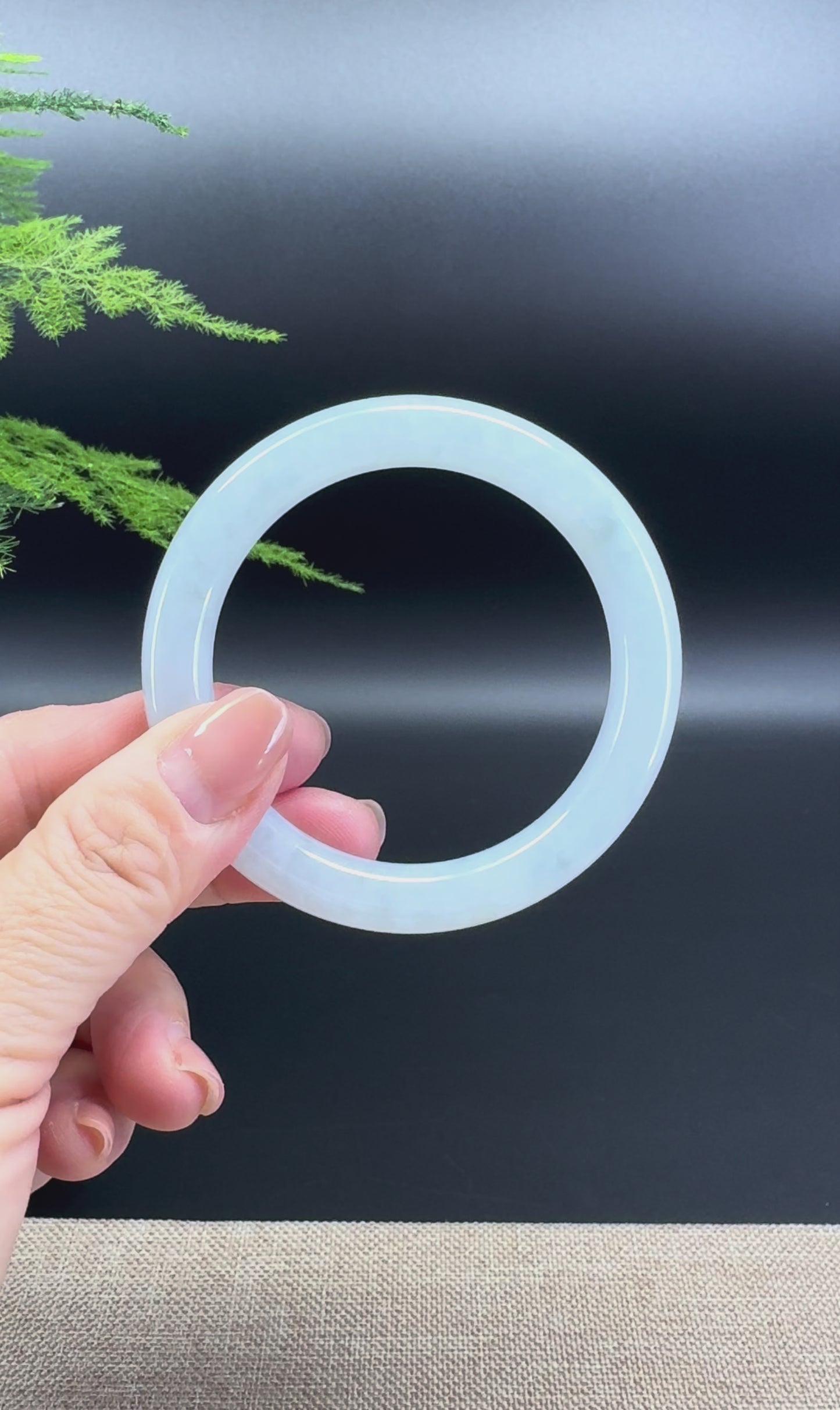 Load and play video in Gallery viewer, Genuine Burmese Icy Green Jade Jadeite Bangle Bracelet (53.2mm)
