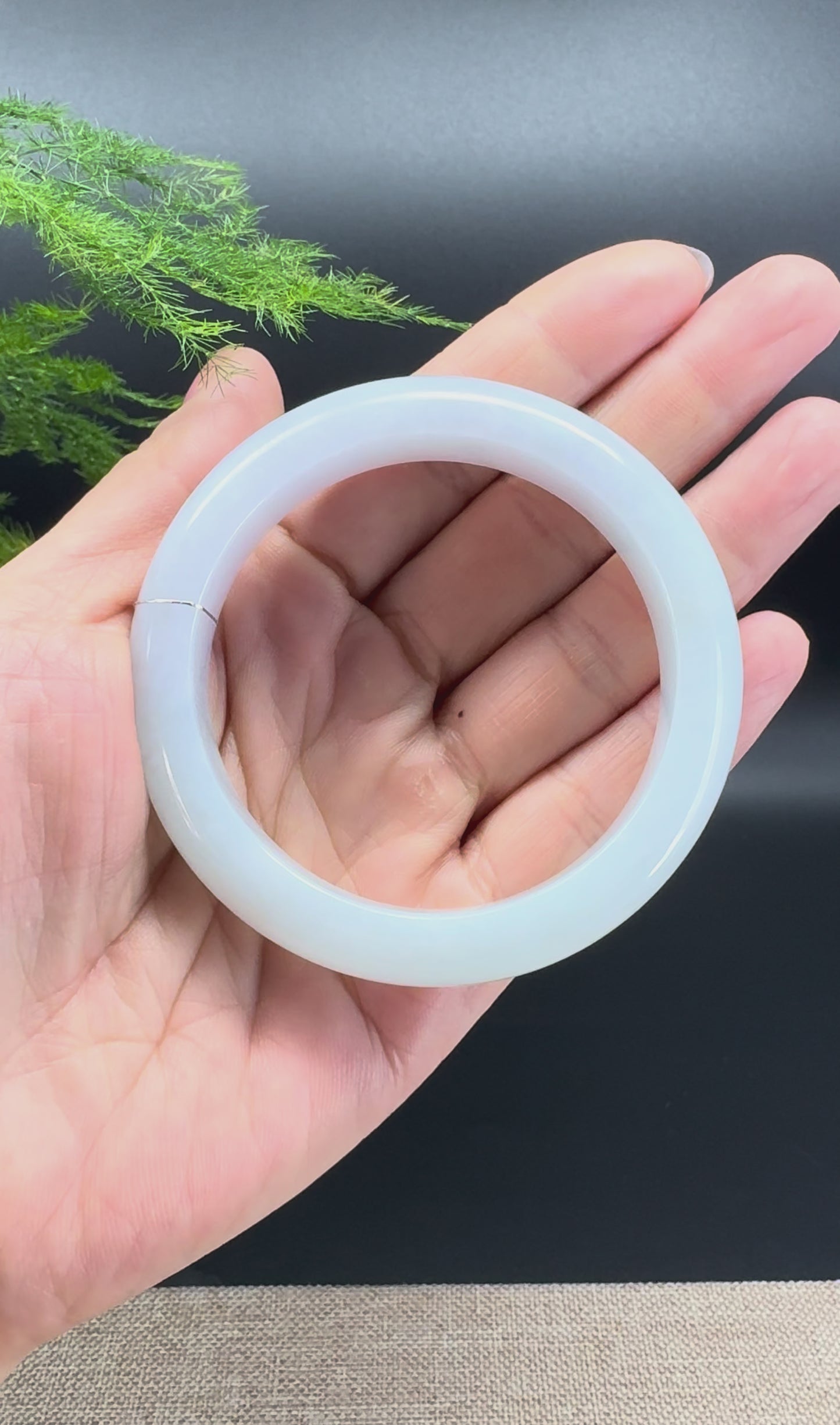 Load and play video in Gallery viewer, Genuine Burmese Lavender Green Jade Jadeite Bangle Bracelet ( 54.6mm )
