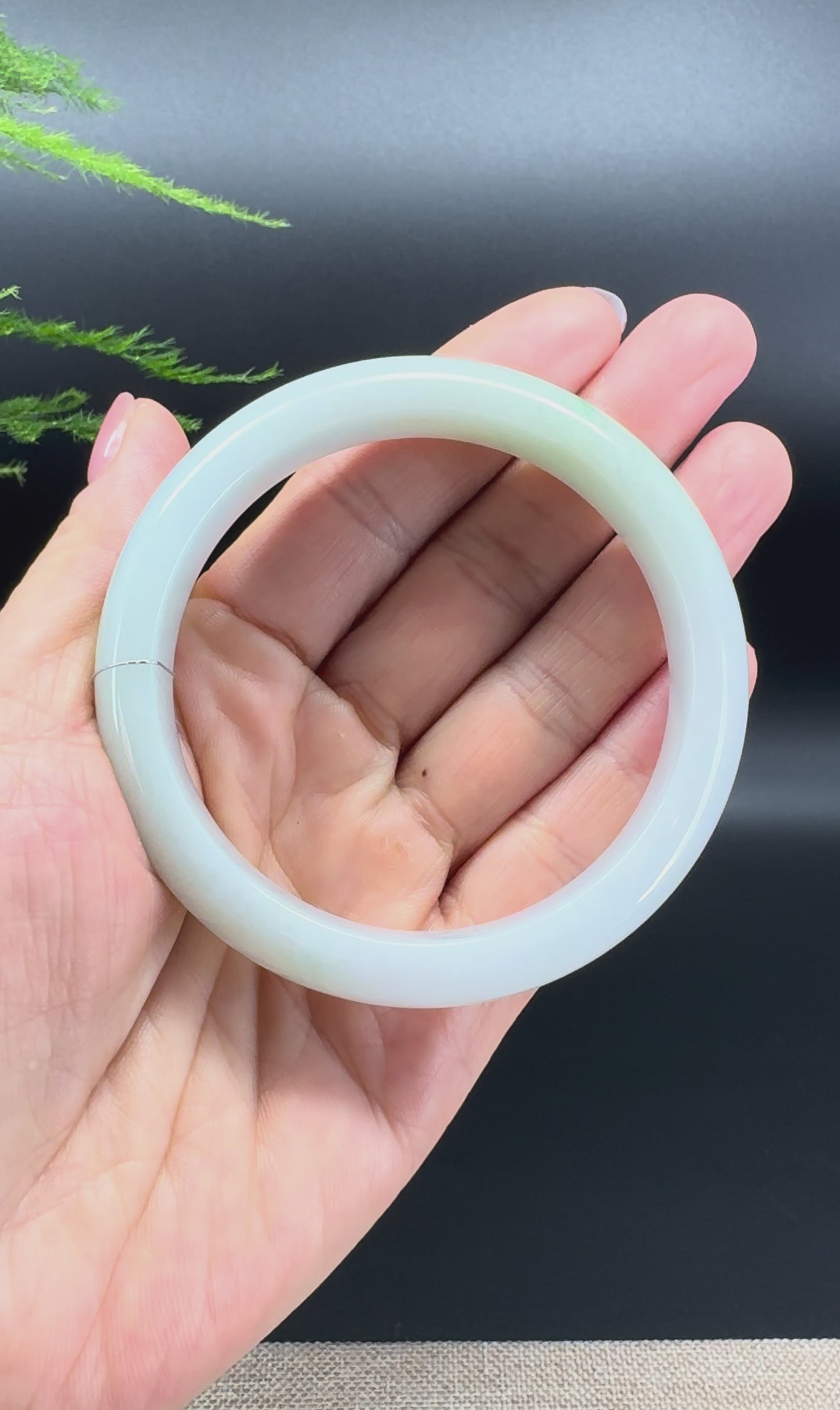 Genuine Burmese Lavender Green Jade Jadeite Bangle Bracelet ( 58.7mm )