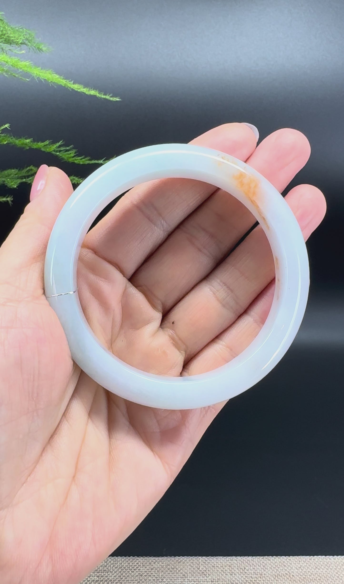 Genuine Burmese Green Jade Jadeite Bangle Bracelet ( 58.5mm )