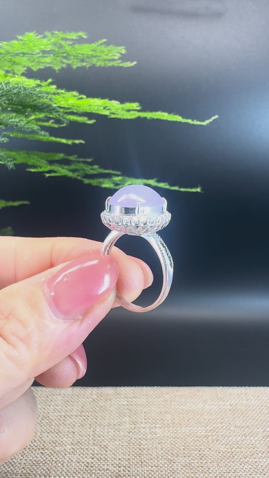 Load and play video in Gallery viewer, 18k White Gold Natural Rich Lavender Oval Jadeite Jade Engagement Ring With Diamonds
