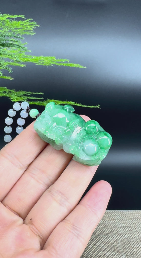 Load and play video in Gallery viewer, RealJade® Co. Pi Xiu Genuine Burmese Jadeite Jade PiXiu Pendant Necklace (FengShui Lucky)
