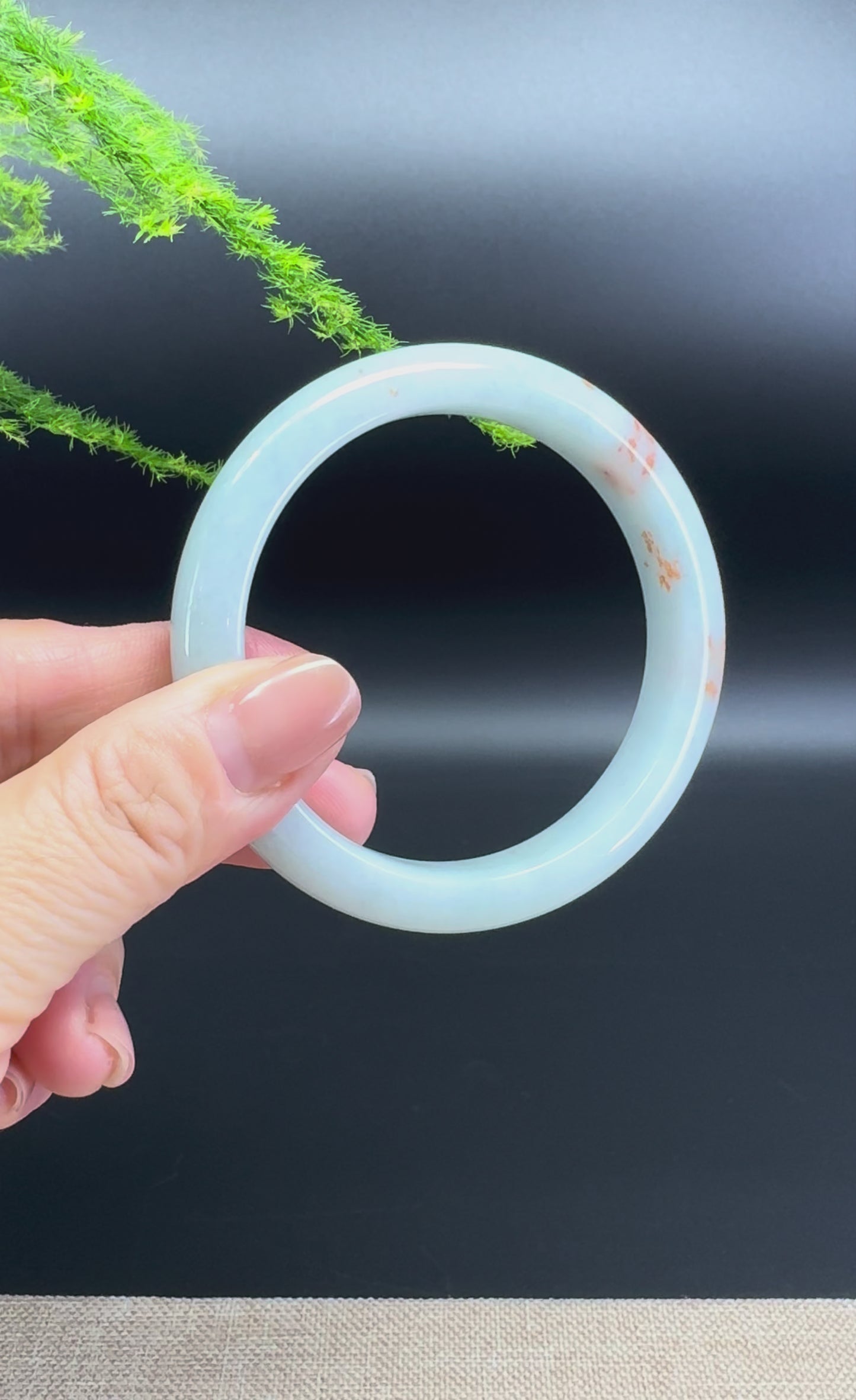 Load and play video in Gallery viewer, Genuine Burmese Yellow Green Jade Jadeite Bangle Bracelet ( 57.6mm )
