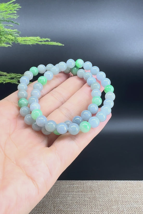 Load and play video in Gallery viewer, Natural Jadeite Jade Round Lavender Green Beads Bracelet ( 7.3 mm )
