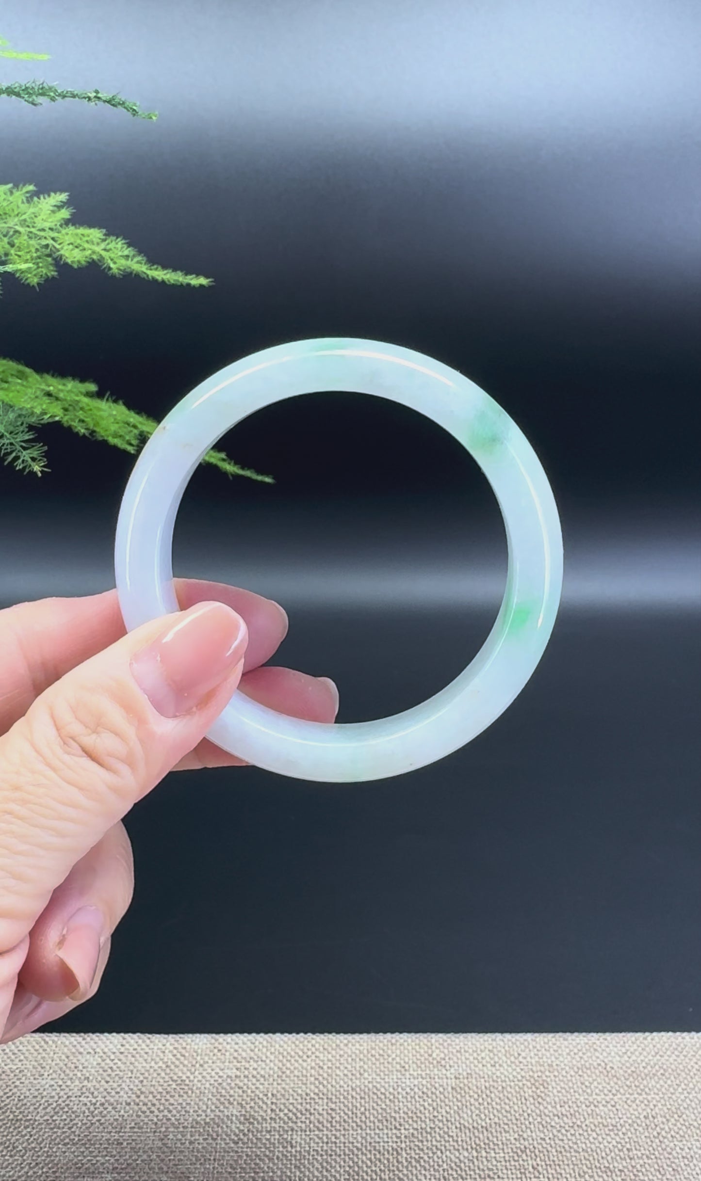 Load and play video in Gallery viewer, Genuine Burmese Icy Green Jade Jadeite Bangle Bracelet ( 53.1mm )
