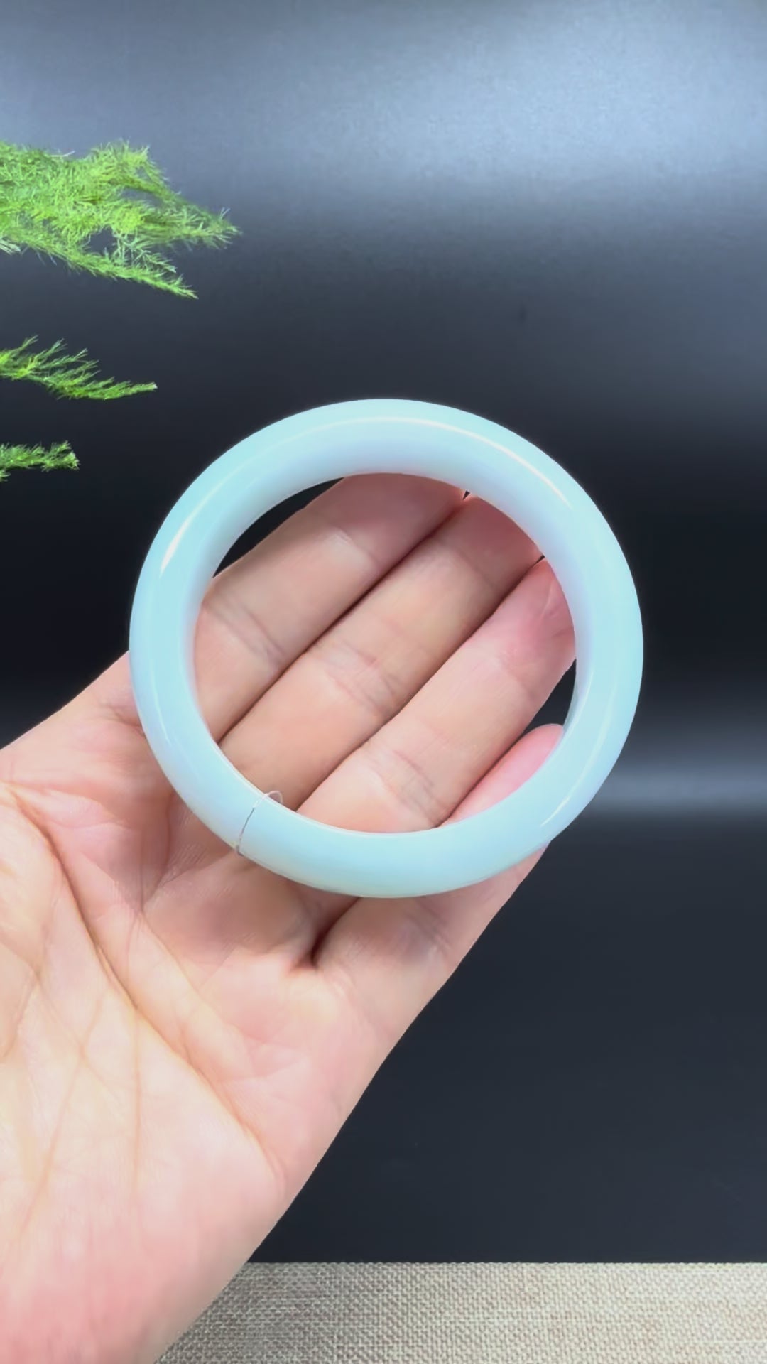 Load and play video in Gallery viewer, Genuine Burmese Lavender Green Jade Jadeite Bangle Bracelet ( 55.1mm )
