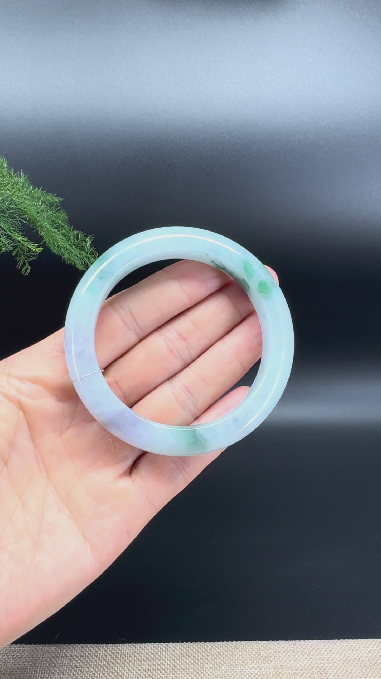 Load and play video in Gallery viewer, Genuine Burmese Icy Green Lavender Jade Jadeite Bangle Bracelet ( 55.7mm )
