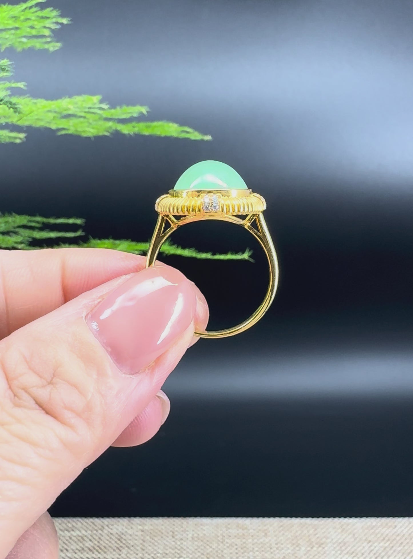 Load and play video in Gallery viewer, RealJade® &amp;quot;Signature Signet&amp;quot; 18K Yellow Gold Green Jadeite Jade Ring
