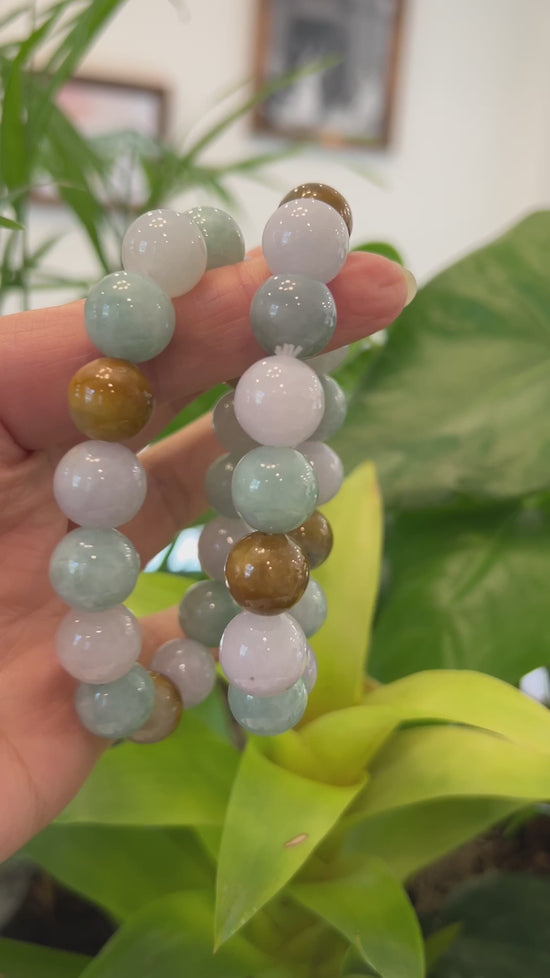 Load and play video in Gallery viewer, Natural Jadeite Jade 13mm Round Beads Bracelet ( 13 mm ) For Men
