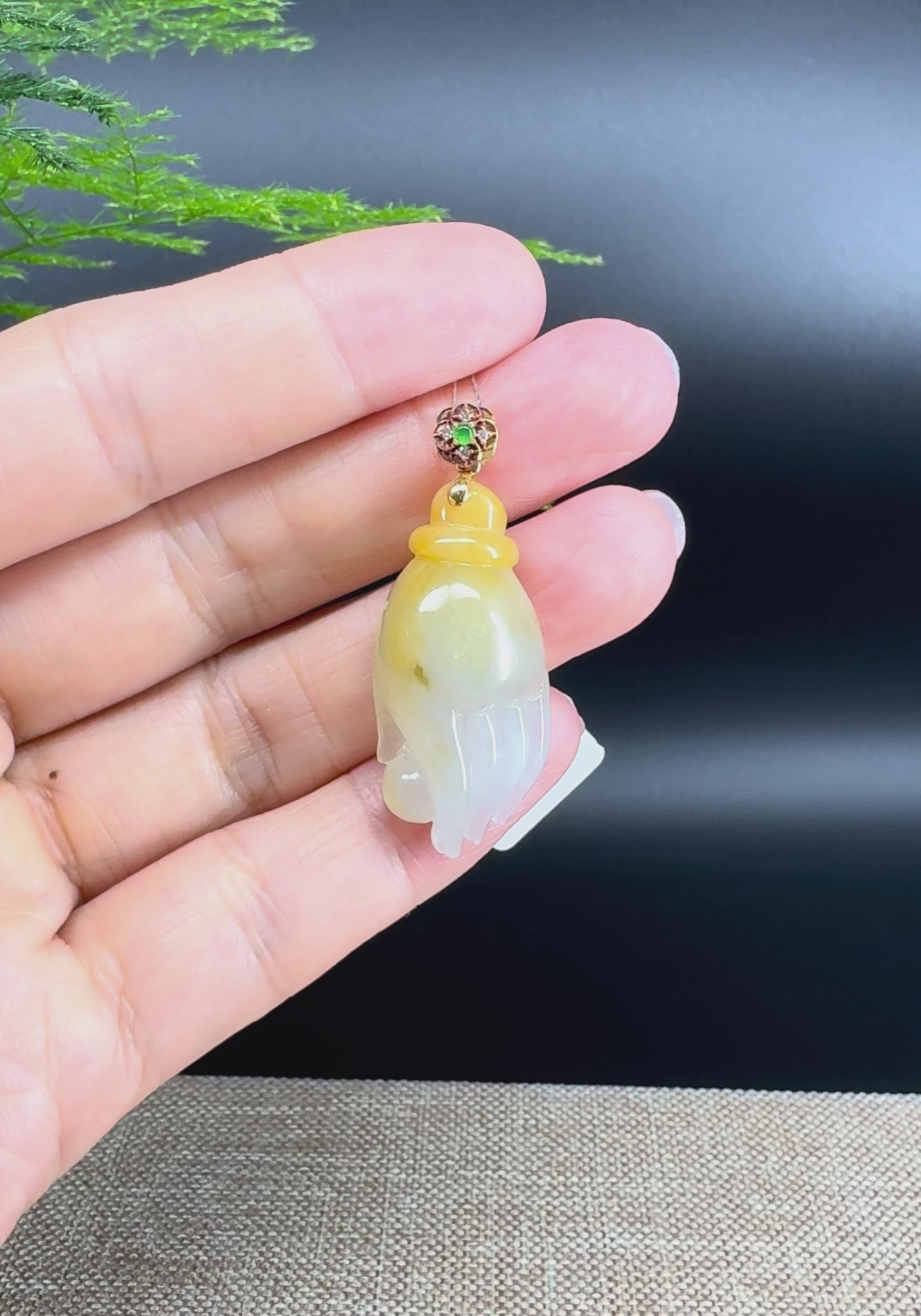 Load and play video in Gallery viewer, 18K Yellow Gold Burmese Icy Yellow Jadeite Jade Happy Buddha Hand Pendant
