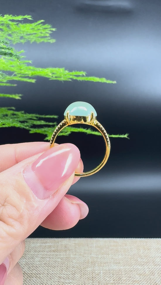 Load and play video in Gallery viewer, RealJade® &amp;quot;Signature Signet&amp;quot; 18K Yellow Gold Icy Green Jadeite Jade Ring
