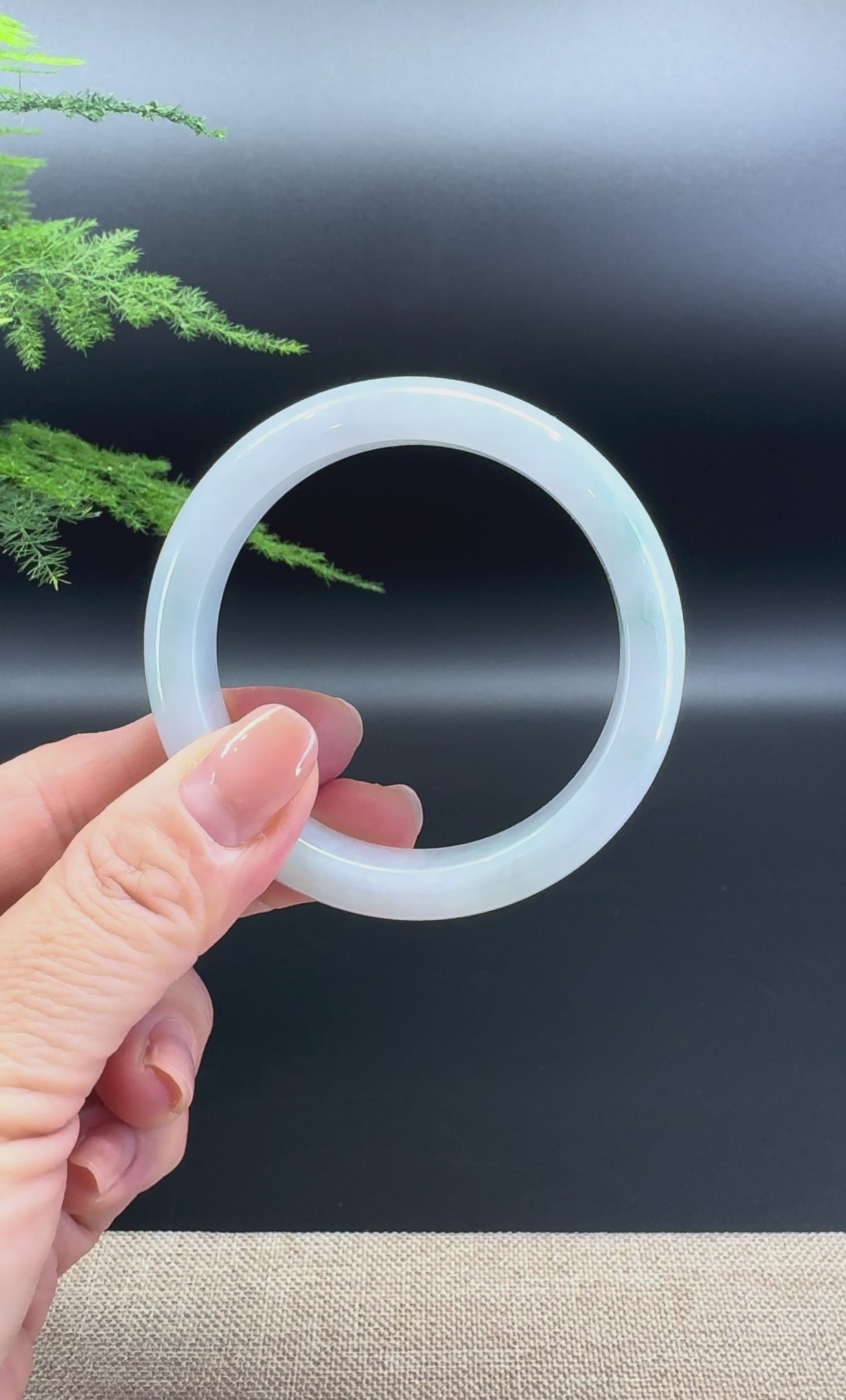 Load and play video in Gallery viewer, Genuine Burmese Lavender Green Jade Jadeite Bangle Bracelet ( 53.1mm )
