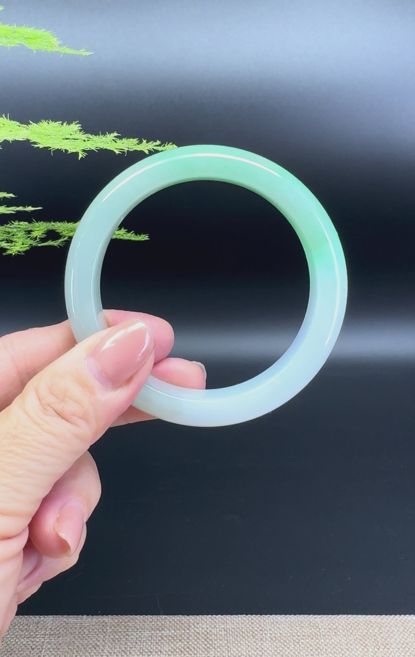 Load and play video in Gallery viewer, Genuine Burmese Lavender Green Jade Jadeite Bangle Bracelet ( 54.6mm )
