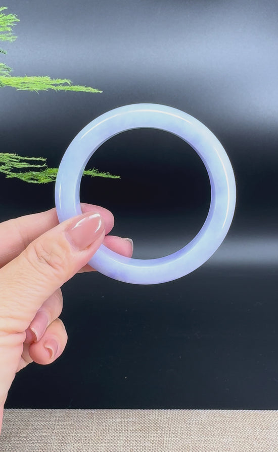 Load and play video in Gallery viewer, Genuine Burmese Lavender Green Jade Jadeite Bangle Bracelet (57.7mm)
