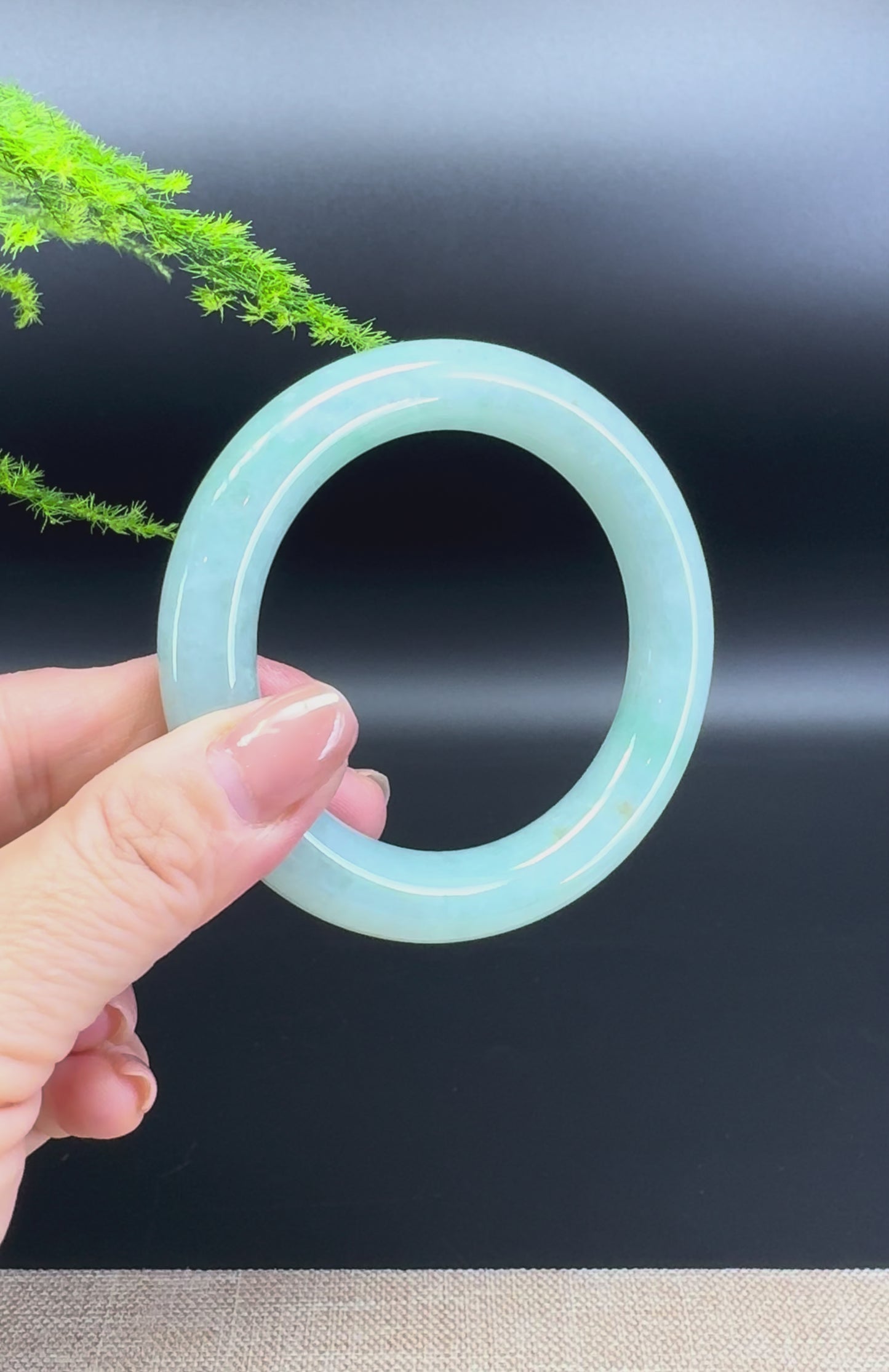 Load and play video in Gallery viewer, Genuine Burmese Icy Green Jade Jadeite Bangle Bracelet ( 55.9mm )
