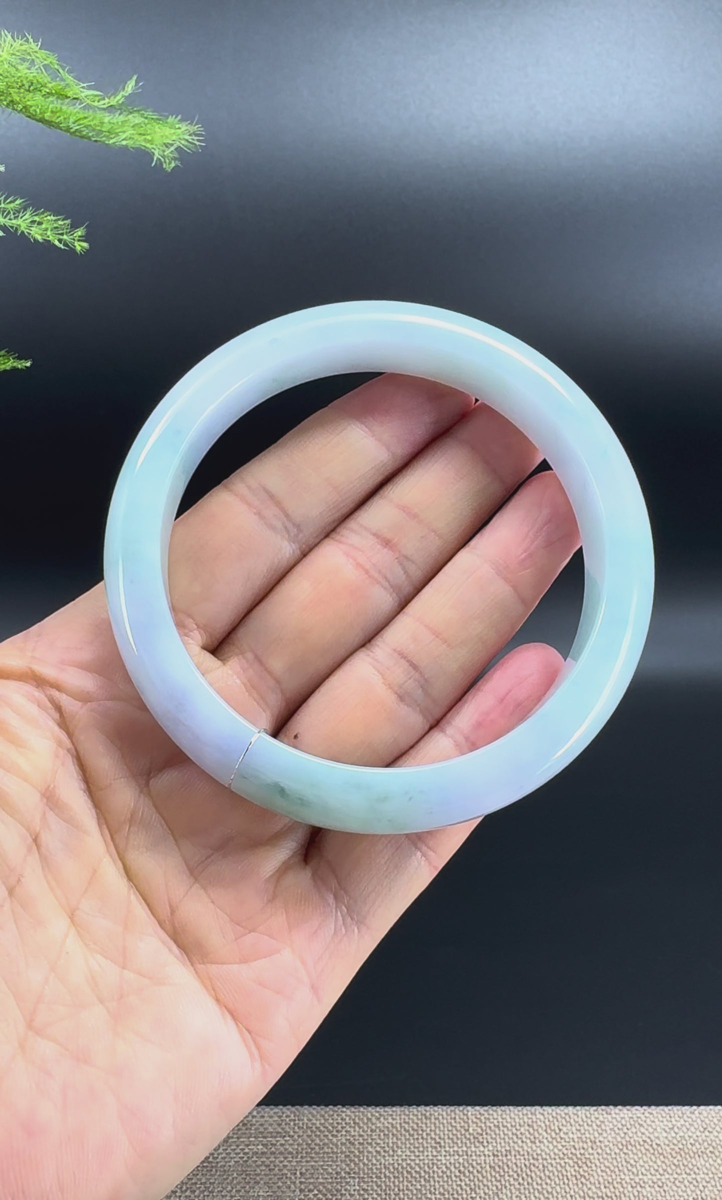 Load and play video in Gallery viewer, Genuine Burmese Lavender Green Flower Jadeite Jade Bangle Bracelet (64.3mm)
