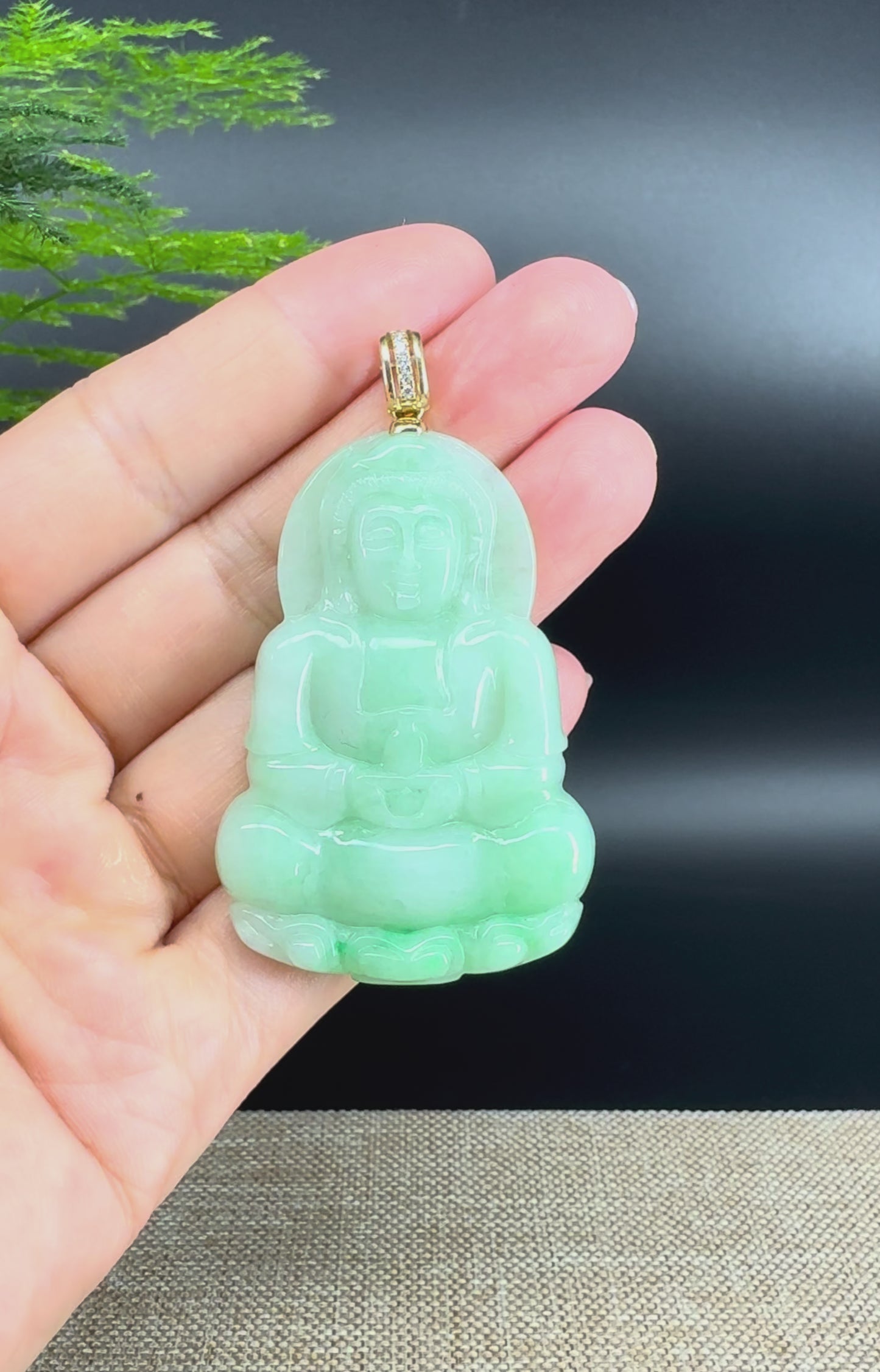 14K Yellow Gold  Burnese Green Jadeite Jade Guanyin Pendant with Diamond