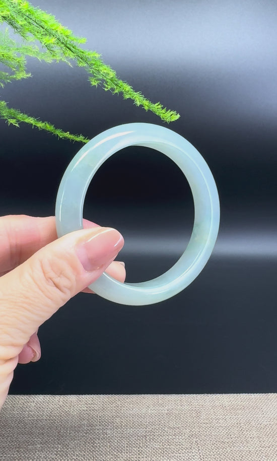 Load and play video in Gallery viewer, Genuine Burmese Icy Green Jade Jadeite Bangle Bracelet (57.4mm)
