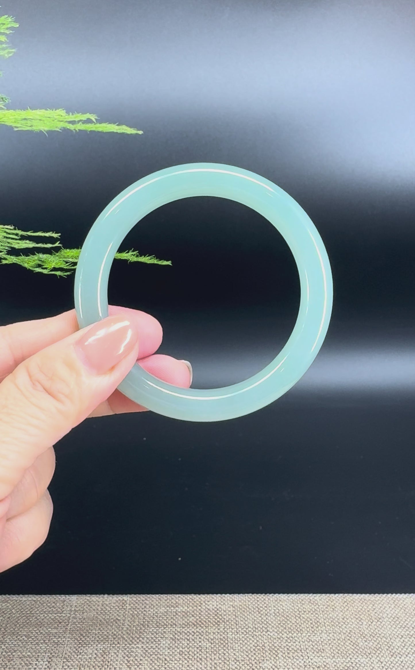 Load and play video in Gallery viewer, Genuine Burmese Icy Green Jade Jadeite Bangle Bracelet (53.1mm)
