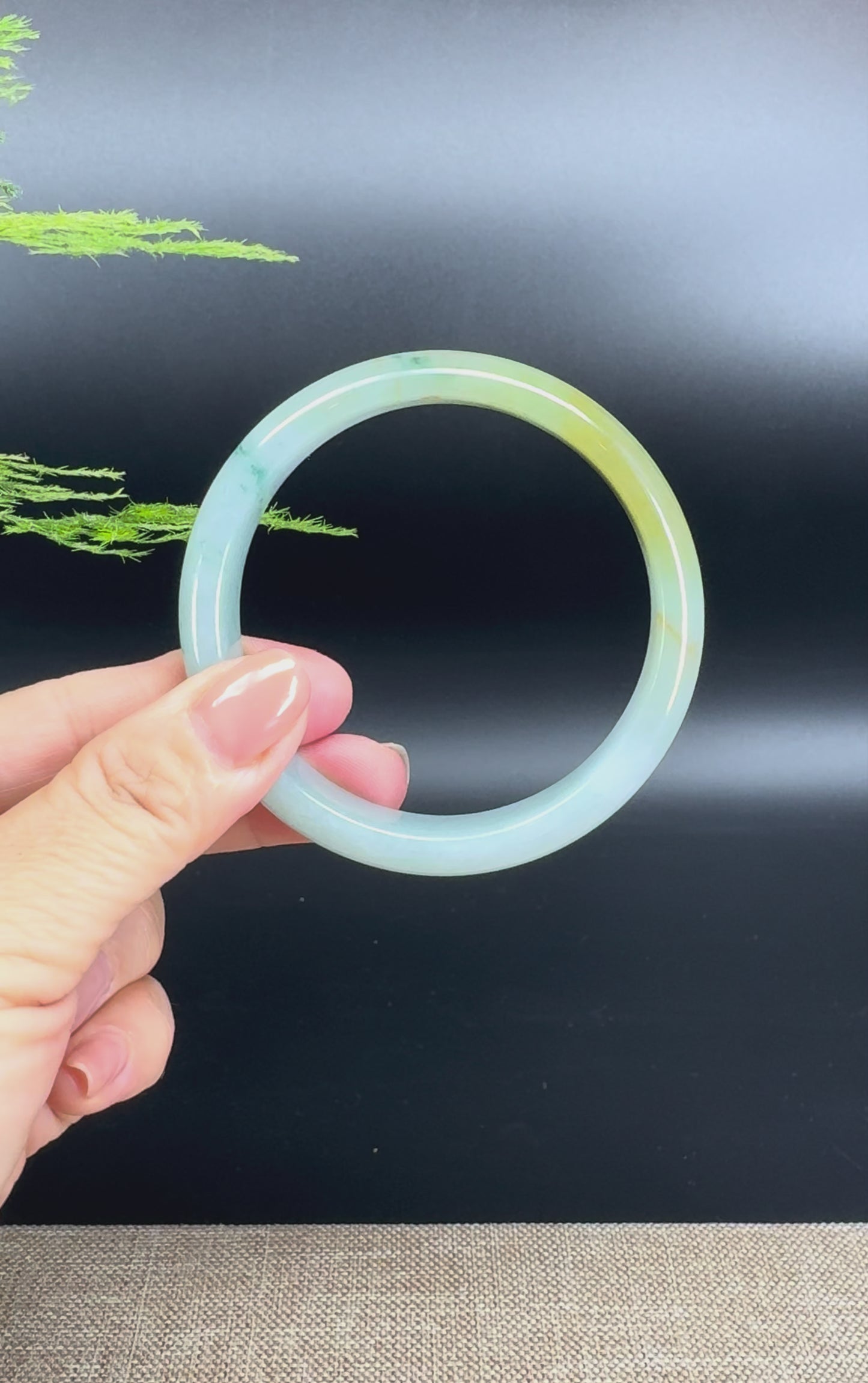 Load and play video in Gallery viewer, Genuine Burmese Blue Green Jade Jadeite Bangle Bracelet ( 59.3mm )
