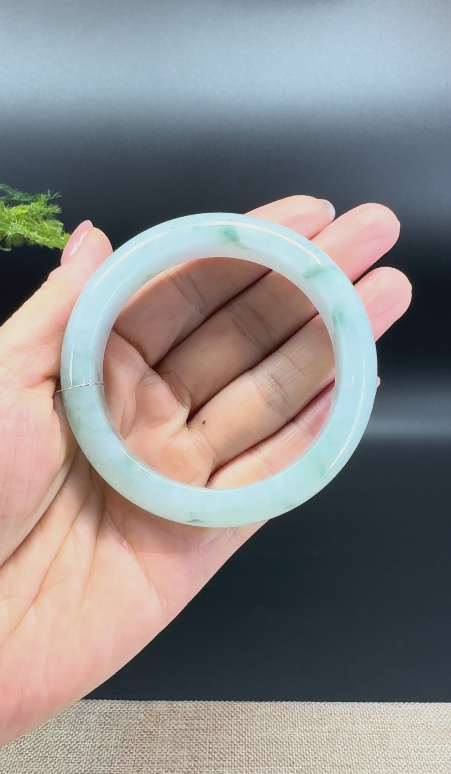 Load and play video in Gallery viewer, Genuine Burmese Icy Green Jade Jadeite Bangle Bracelet ( 55.4mm )
