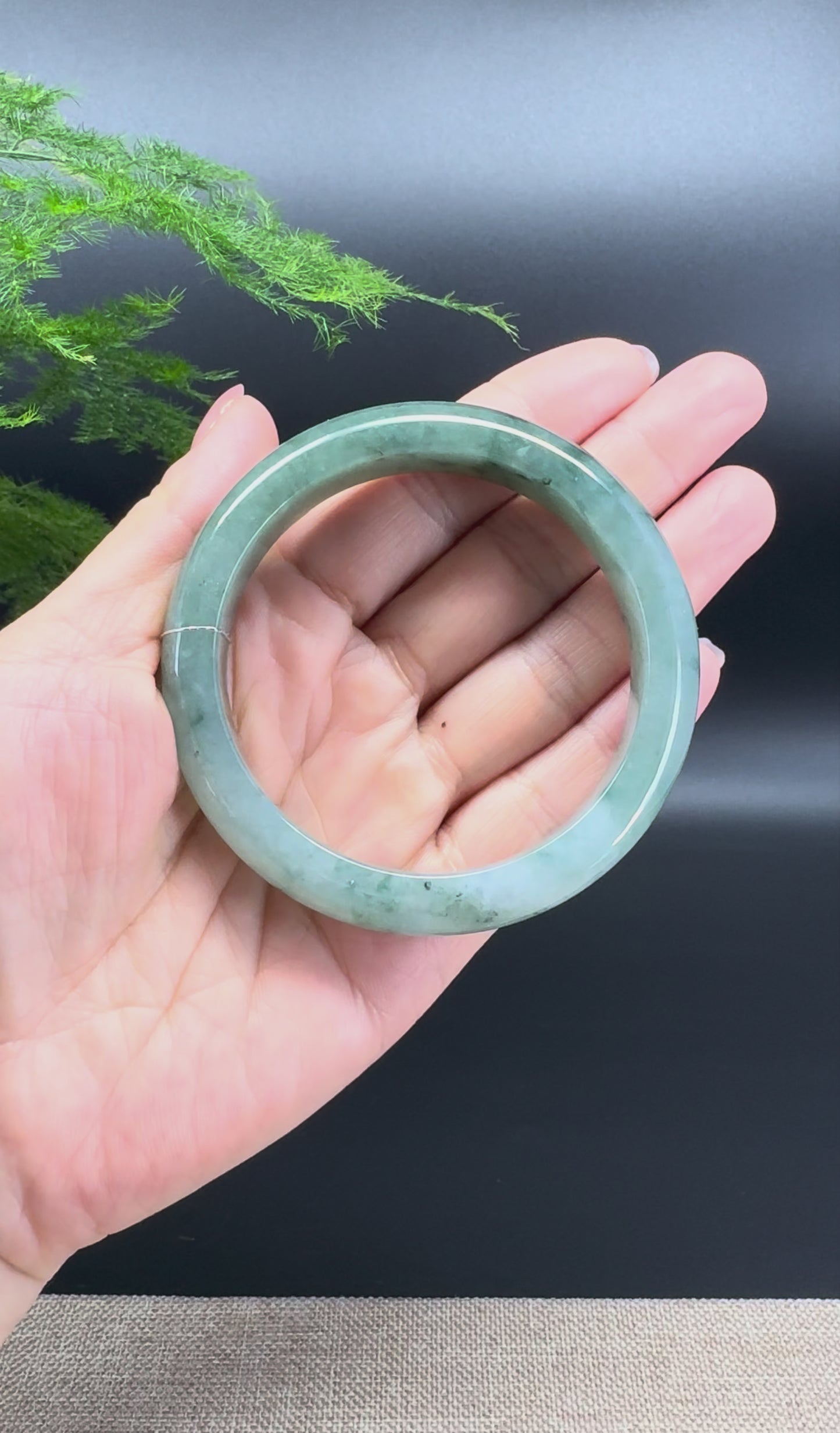Load and play video in Gallery viewer, Genuine Burmese Oil Green Jade Jadeite Bangle Bracelet ( 58.3mm )
