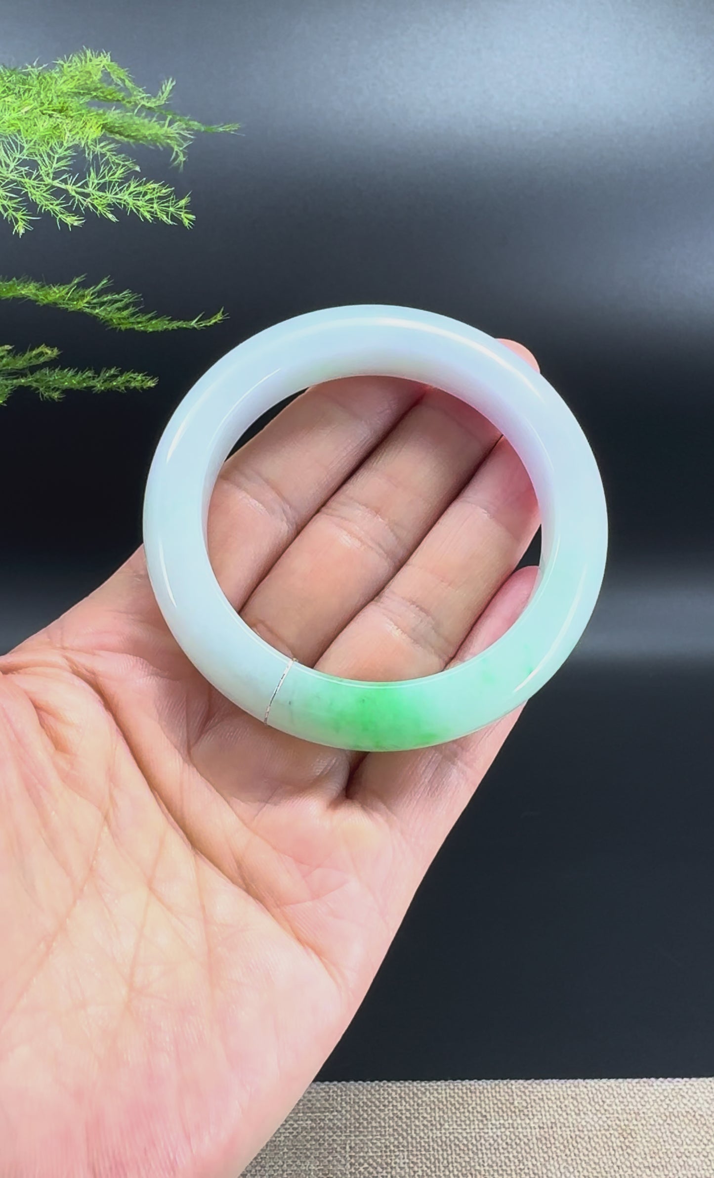 Genuine Burmese Lavender Green Jade Jadeite Bangle Bracelet ( 53.9mm )
