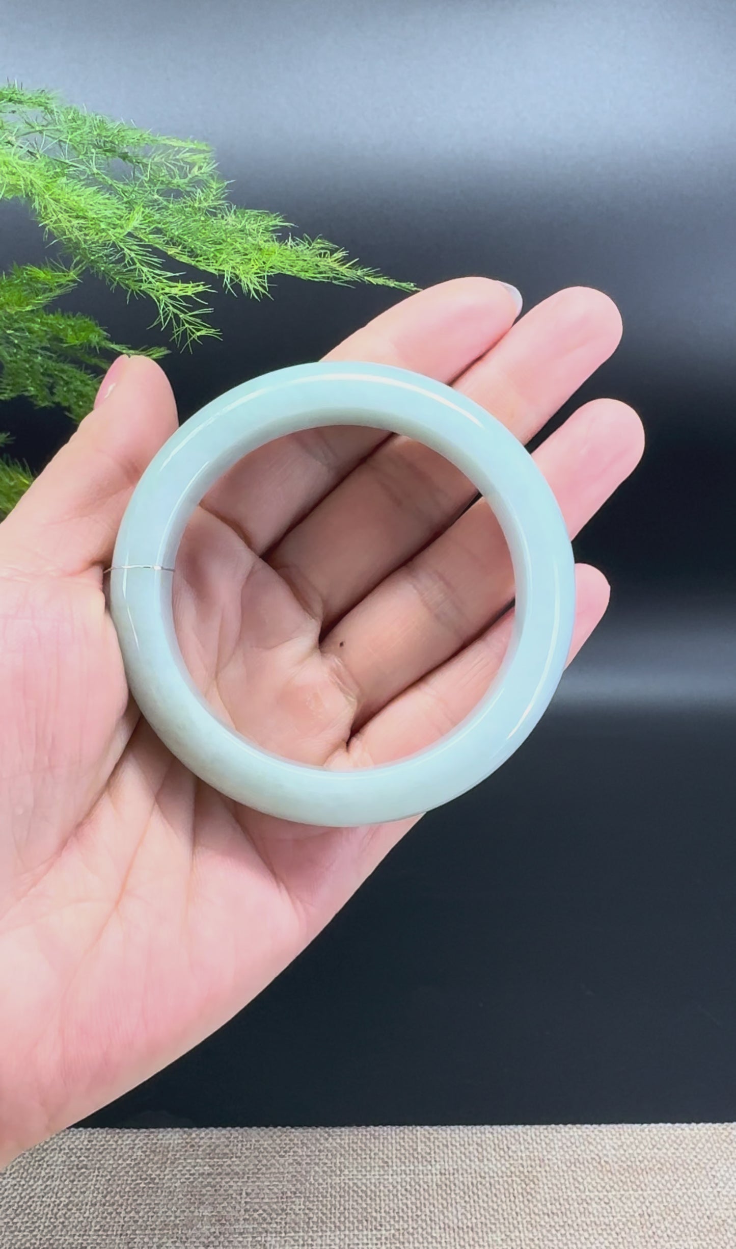 Genuine Burmese Green Jade Jadeite Bangle Bracelet ( 54.3mm )