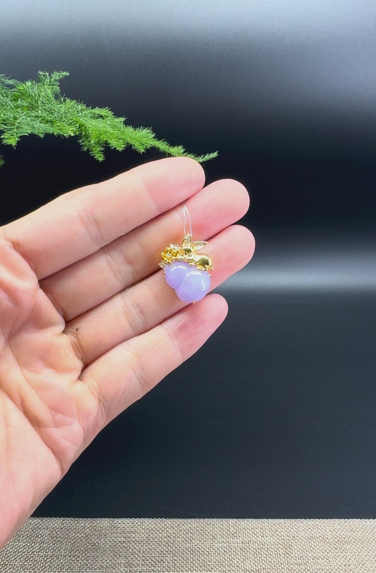 Load and play video in Gallery viewer, Genuine Lavender Jadeite Jade Good Luck Hulu Bottle Gourd Necklace With 18K Yellow Gold With Diamonds Bail
